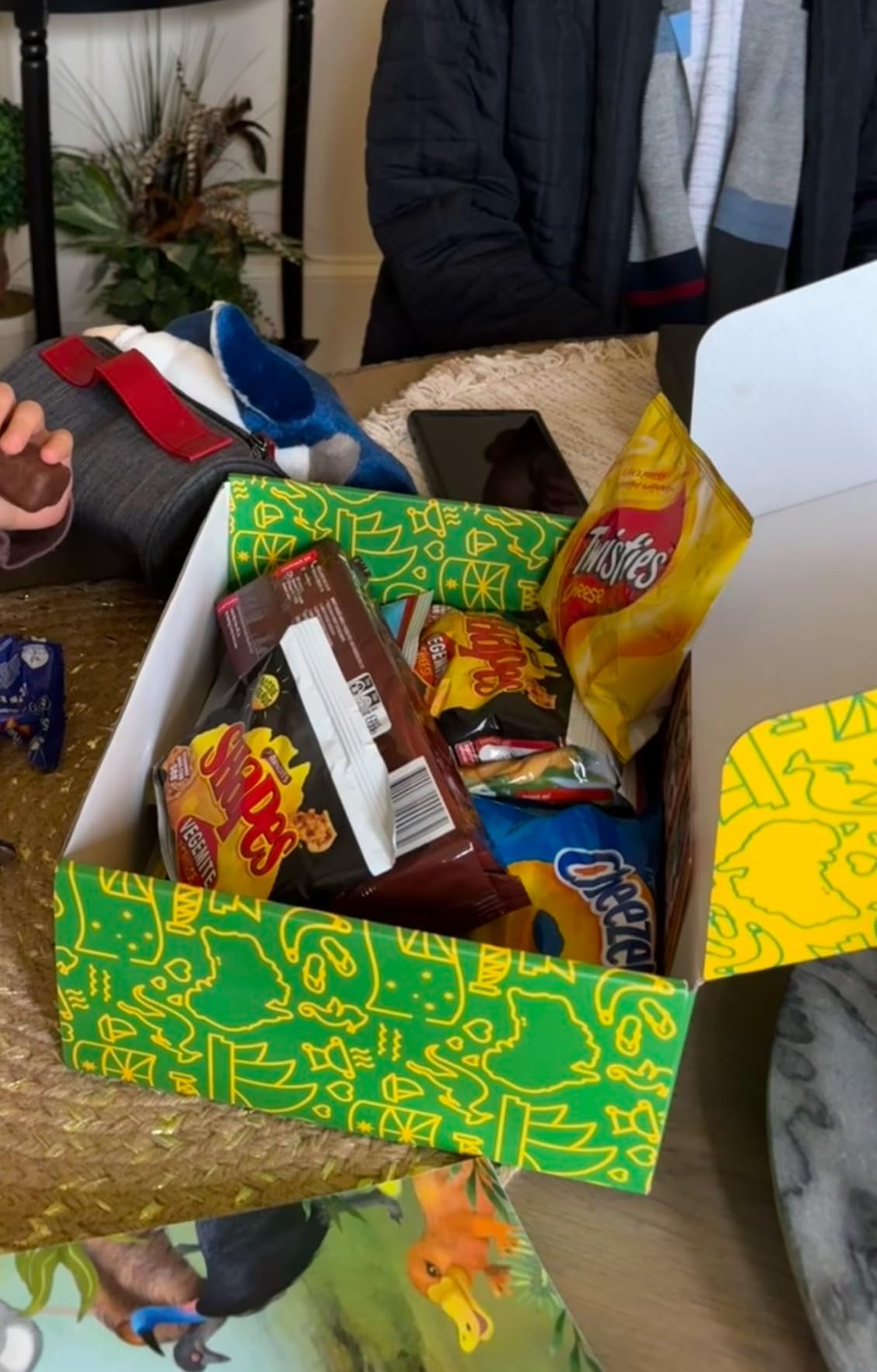 Australian Snack Gift Box Mega 29 Pack, Best Aussie Candy and Food Products, Authentic Taste of Australia, Large Snack Box customer photo 1