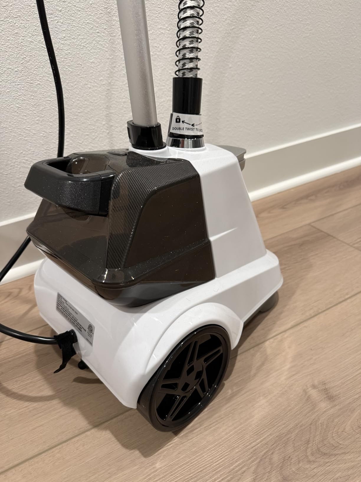 SALAV Heavy Duty Commercial Full-Size Garment Steamer with Foot Pedals and Extra Large 3L Water Tank, 1800 watts of Powerful Steam (Navy) customer photo 1