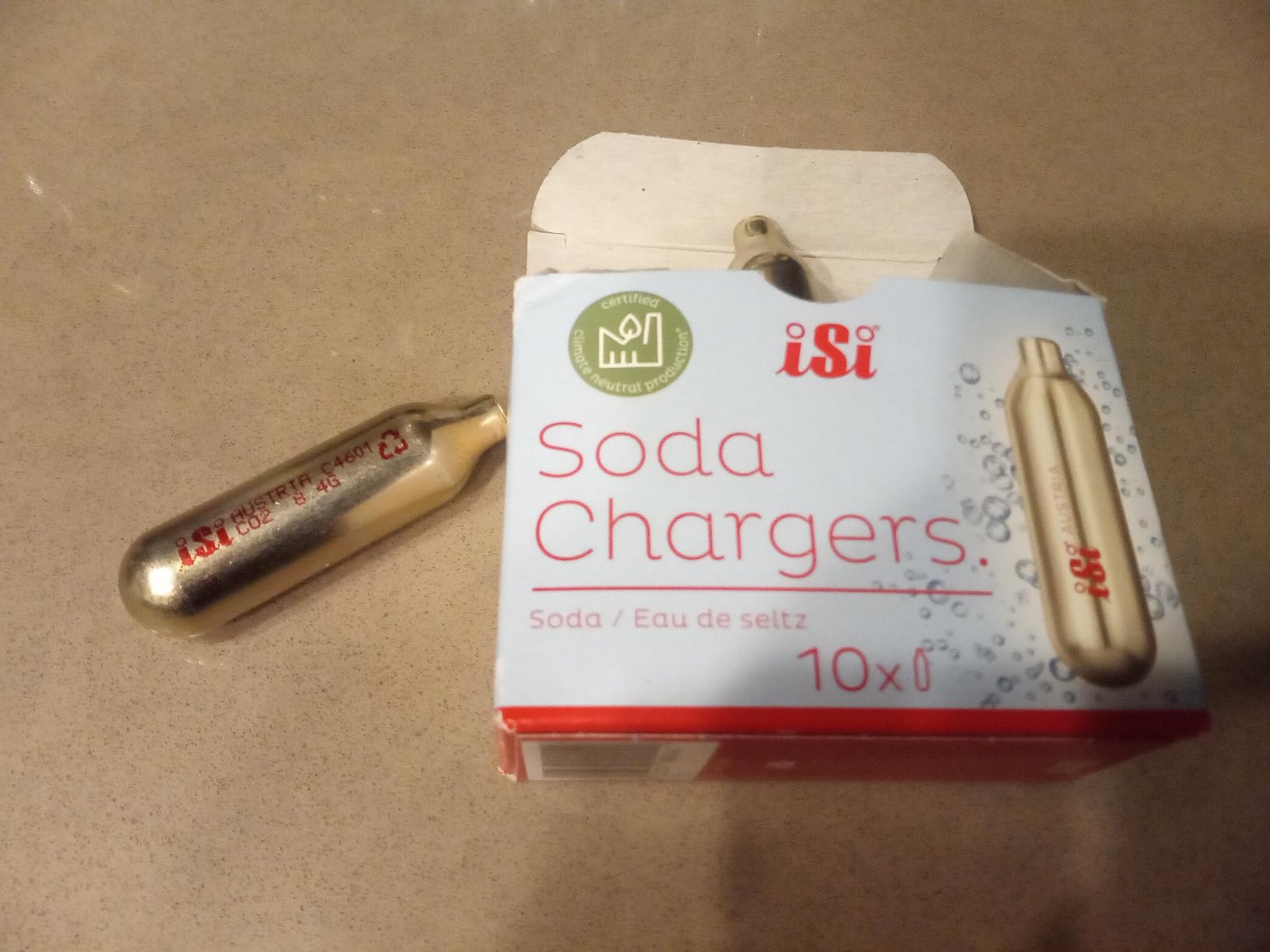 iSi North America CO2 Soda Siphon Chargers, 8.4g Carbon Dioxide - Compatible with Classic SodaMaker & Stainless Steel Soda Siphon, Recyclable Gold Cartridges, Made in Austria (100-Piece) customer photo 1