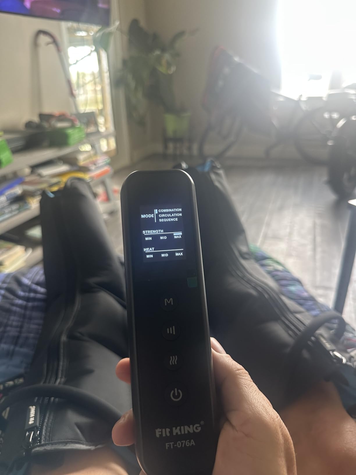 FIT KING Air Compression Leg Massager with Heat and Compression for Circulation and Pain Relief, Full Leg & Foot Massager for Swelling Edema RLS with Pressure Sensor LCD Display customer photo 2