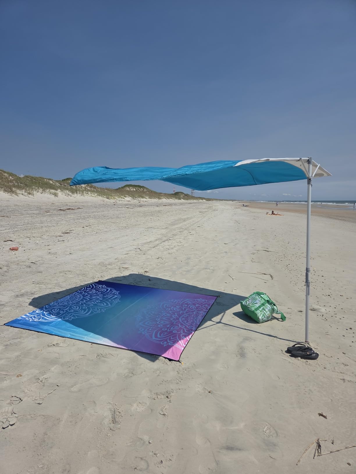 HIHOHO Beach Blanket Waterproof Sandproof Extra Large Beach Mat 79