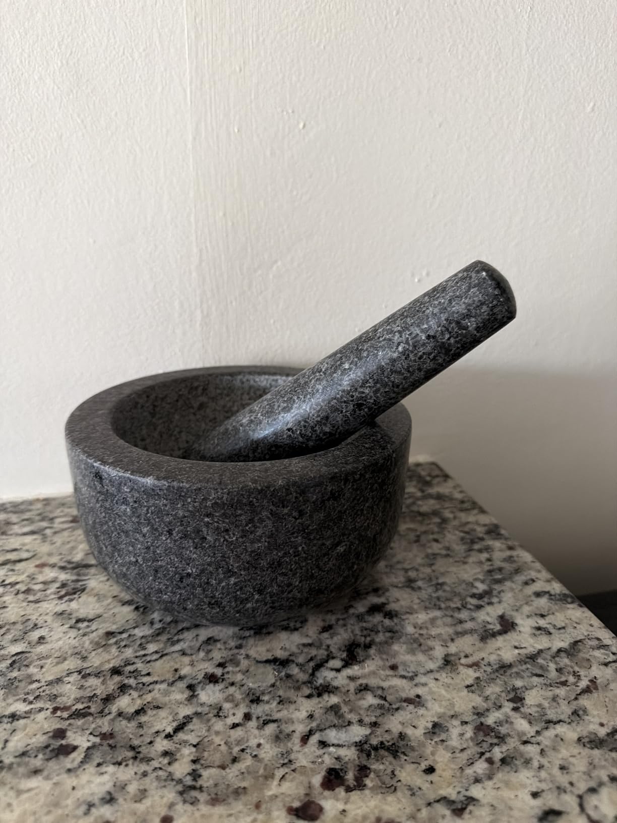 Priority Chef Heavy Duty Mortar and Pestle Set, 1.5 Cup, 100% Granite, Non Slip Base, Make Fresh Guacamole, Salsa, Pesto, Stone Grinder Bowl, Herb Crusher, Spice Grinder, 5.5 Inch - Black customer photo 1