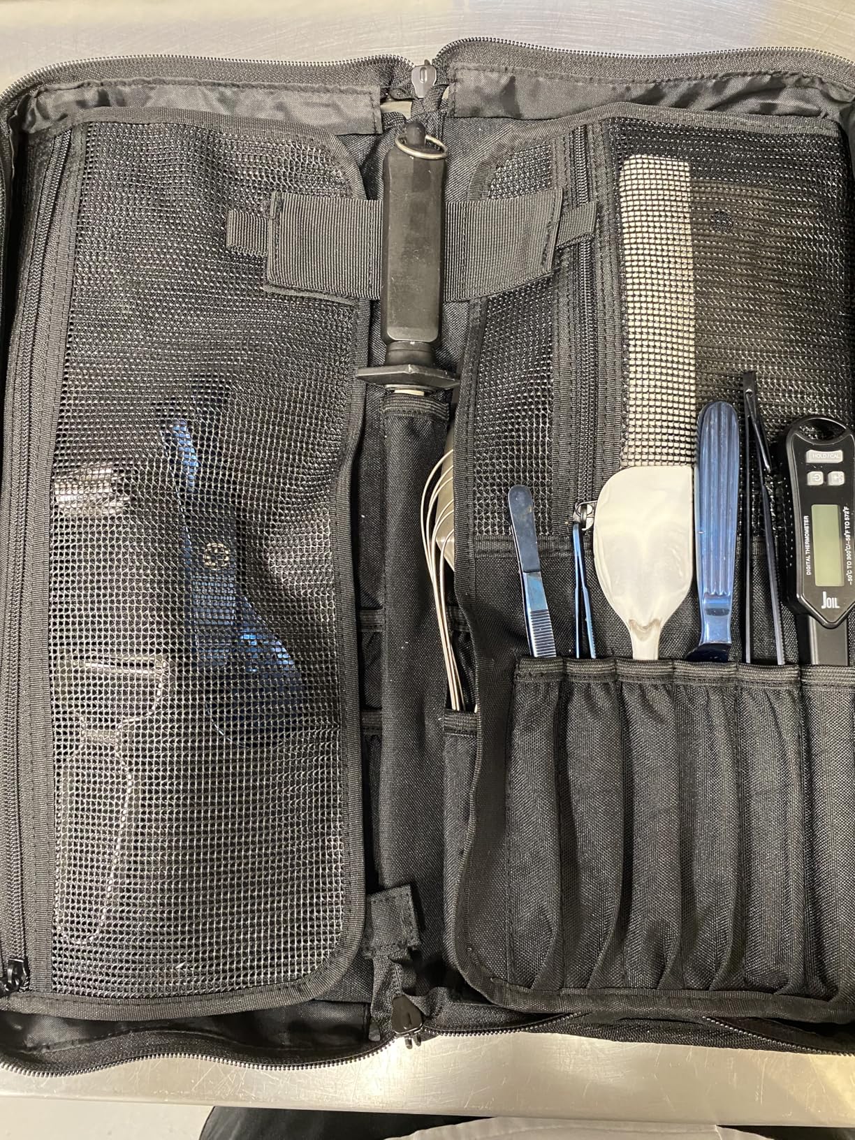 samdew Chef Knife Bag with Lockhole & 17 + 6 Slots, Chef Bag for Knife Storage, Travel Knife Roll for Professional Chefs, Knife Carrying Case Knife Carrier for Kitchen Utensils, Bag Only customer photo 1