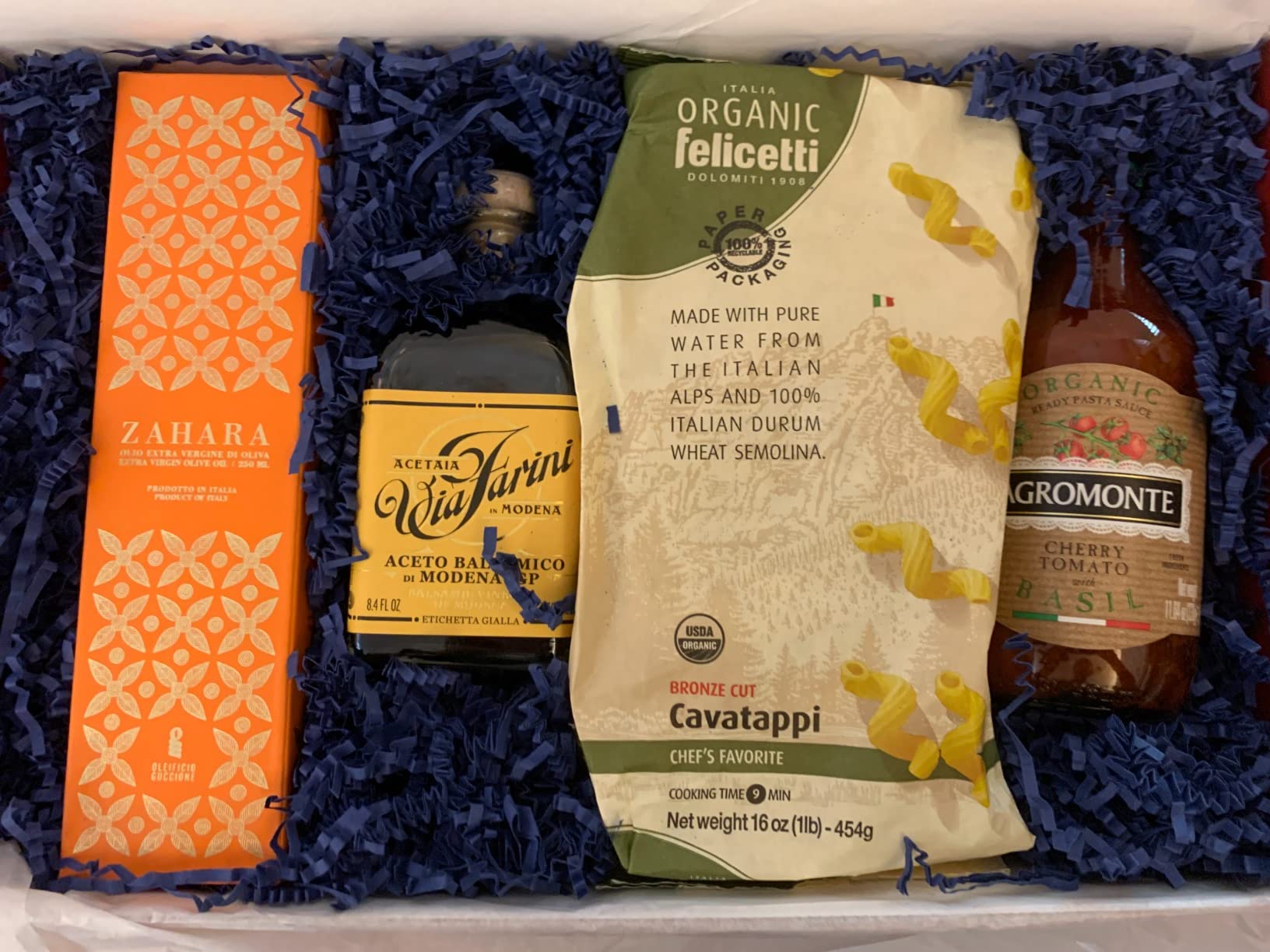 Brava Giulia Italian Gift Box - Premium EVOO, Aged Balsamic, Organic Pasta & Tomato Sauce | Gourmet Food Set from Italy | Holiday & Hostess Gift customer photo 2