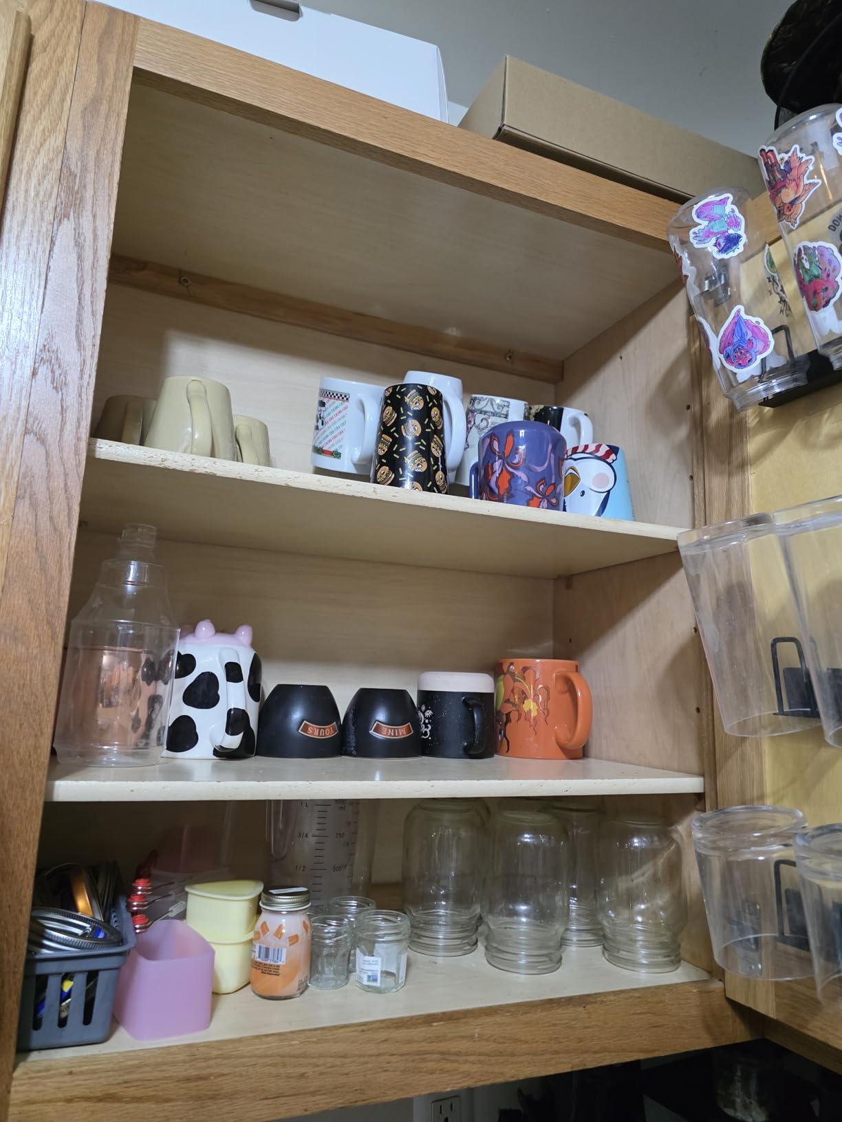 2pcs Mug Hooks Wall-Mounted Mug Holder, Coffee Cups Holder Hanger No Drilling customer photo 1