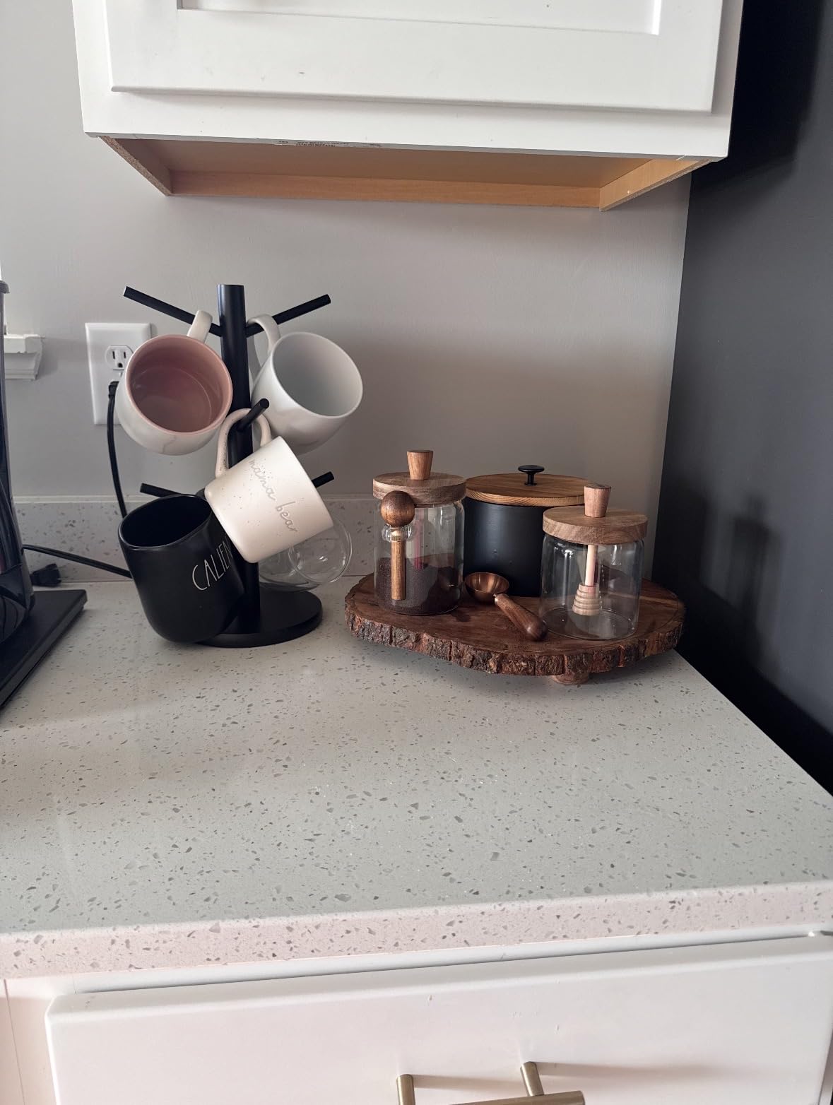 MyLifeUNIT Mug Holder Tree, Coffee Cup Holder with 6 Hooks (Black) customer photo 2