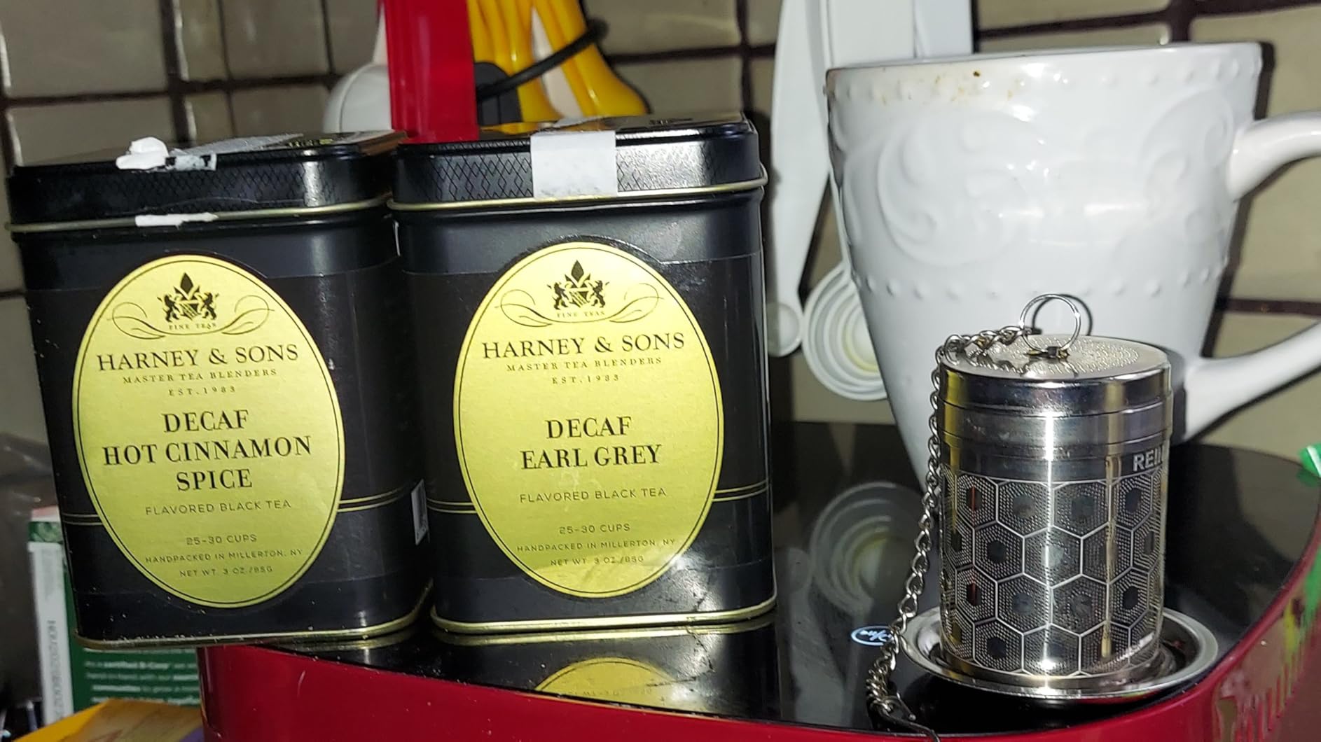 Harney & Sons Decaffeinated Earl Grey Tea, Loose Leaf 3 ounce tin customer photo 2