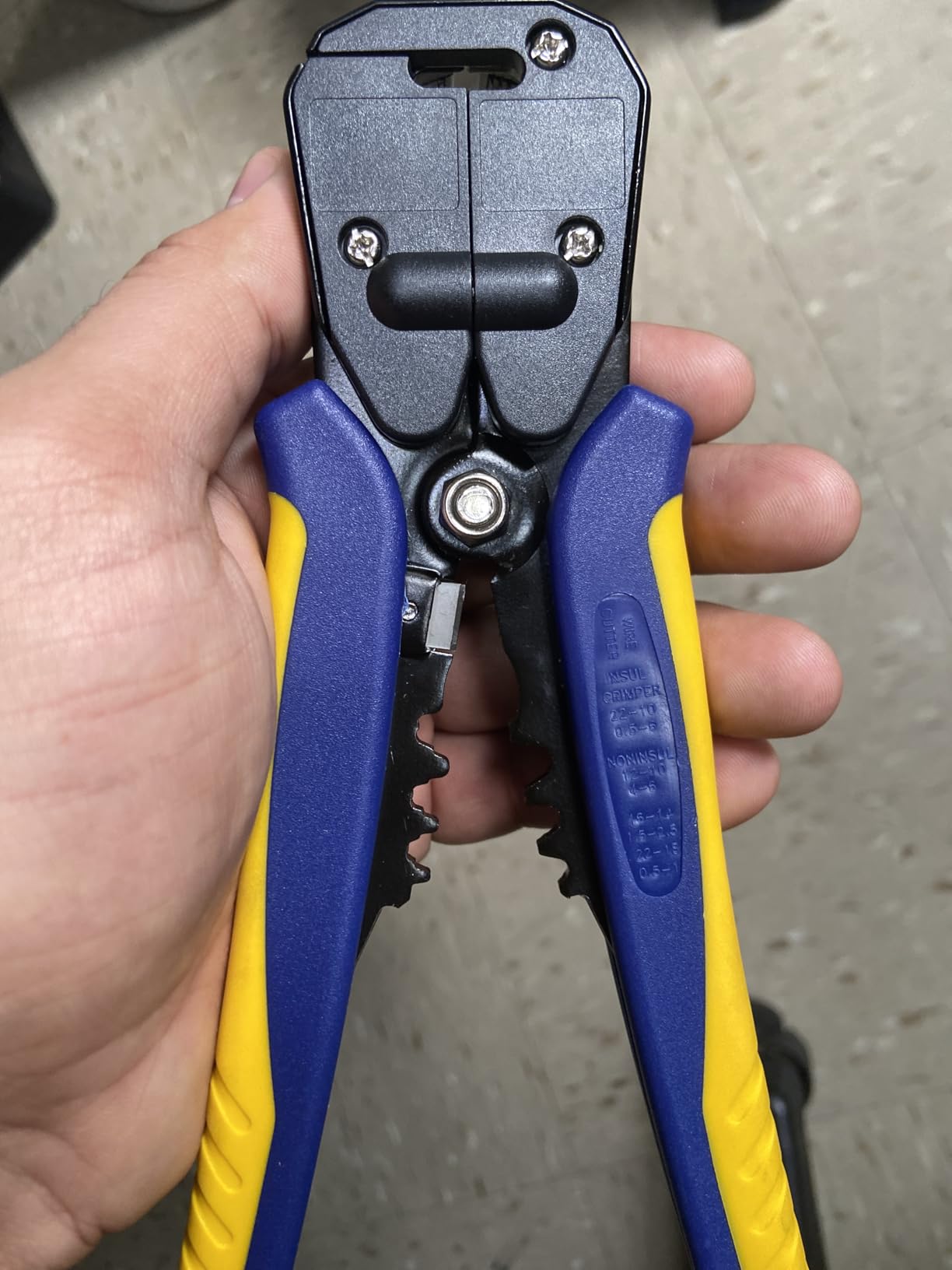 haisstronica Self-Adjusting Wire Stripper, 3 in 1 Stripper/Cutter/Crimping Heavy Duty Automatic Electrical Wire Strippers for 10-24 AWG customer photo 2
