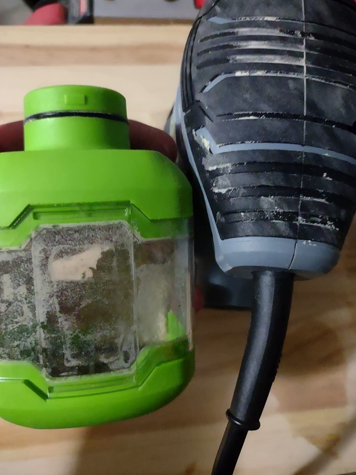 WORKPRO Detail Sander, 13,000 OPM Compact Electric Sander with Dust Collector, 1.6Amp Power Sander with 15PCS Sanderpapers customer photo 2