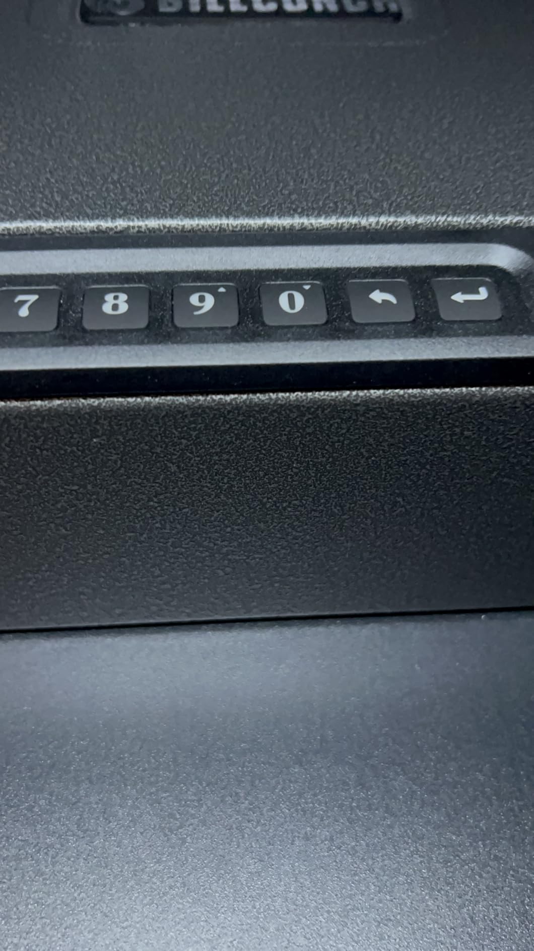 BILLCONCH Gun Safe for Handgun - Biometric Gun Safe 4 Ways Quick Access with Fingerprint/Full-digital Keypad/Key/APP Lock customer photo 1