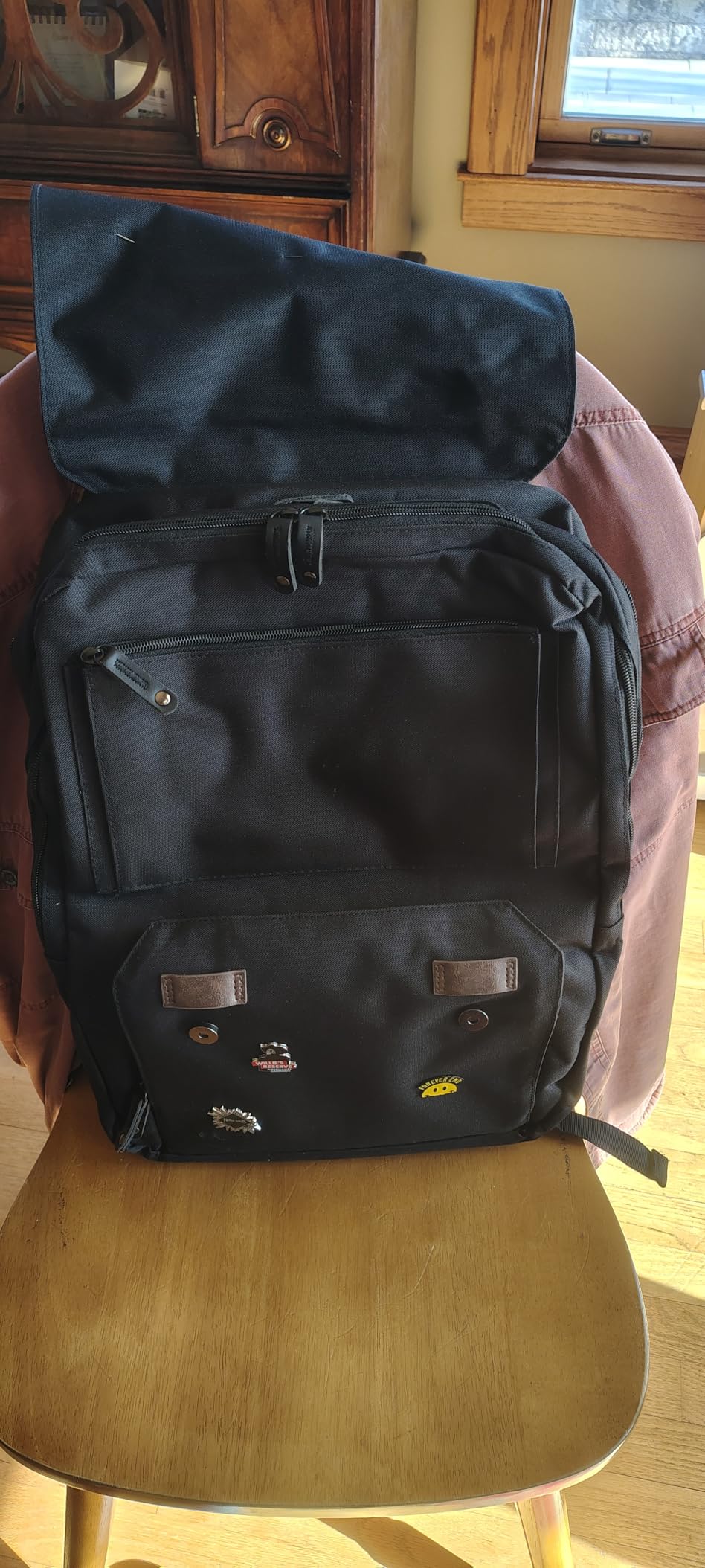 samdew Large Chef Backpack & Knife Bag, Knife Backpack and Chef Bag with Lock Hole, Knife Carrier Chef Utensil Case with Multiple Pockets & Slots for Kitchenware, Patent Design (Knife Not Included) customer photo 2