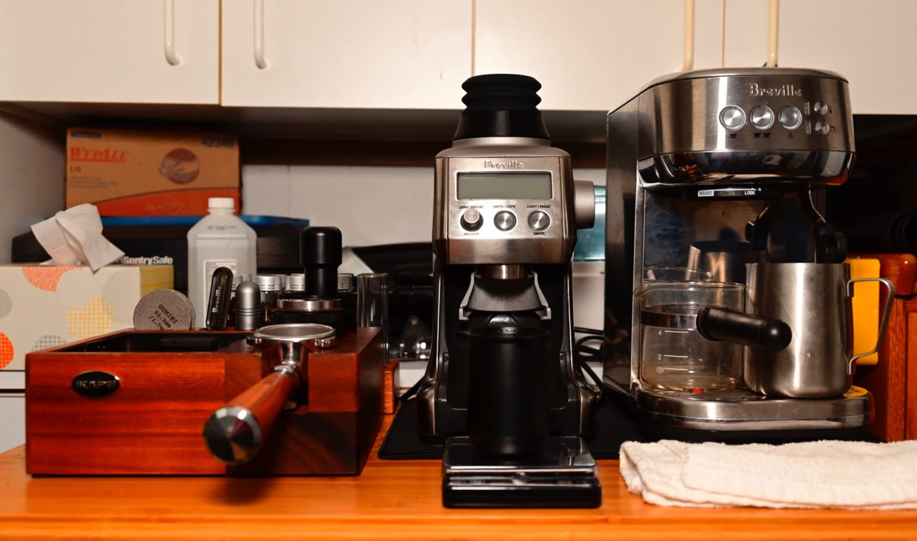 Single Dose Hopper with Silicone Bellows and Anti-Popcorning Weight | Compatible with Breville Smart Grinder Pro | Black customer photo 2