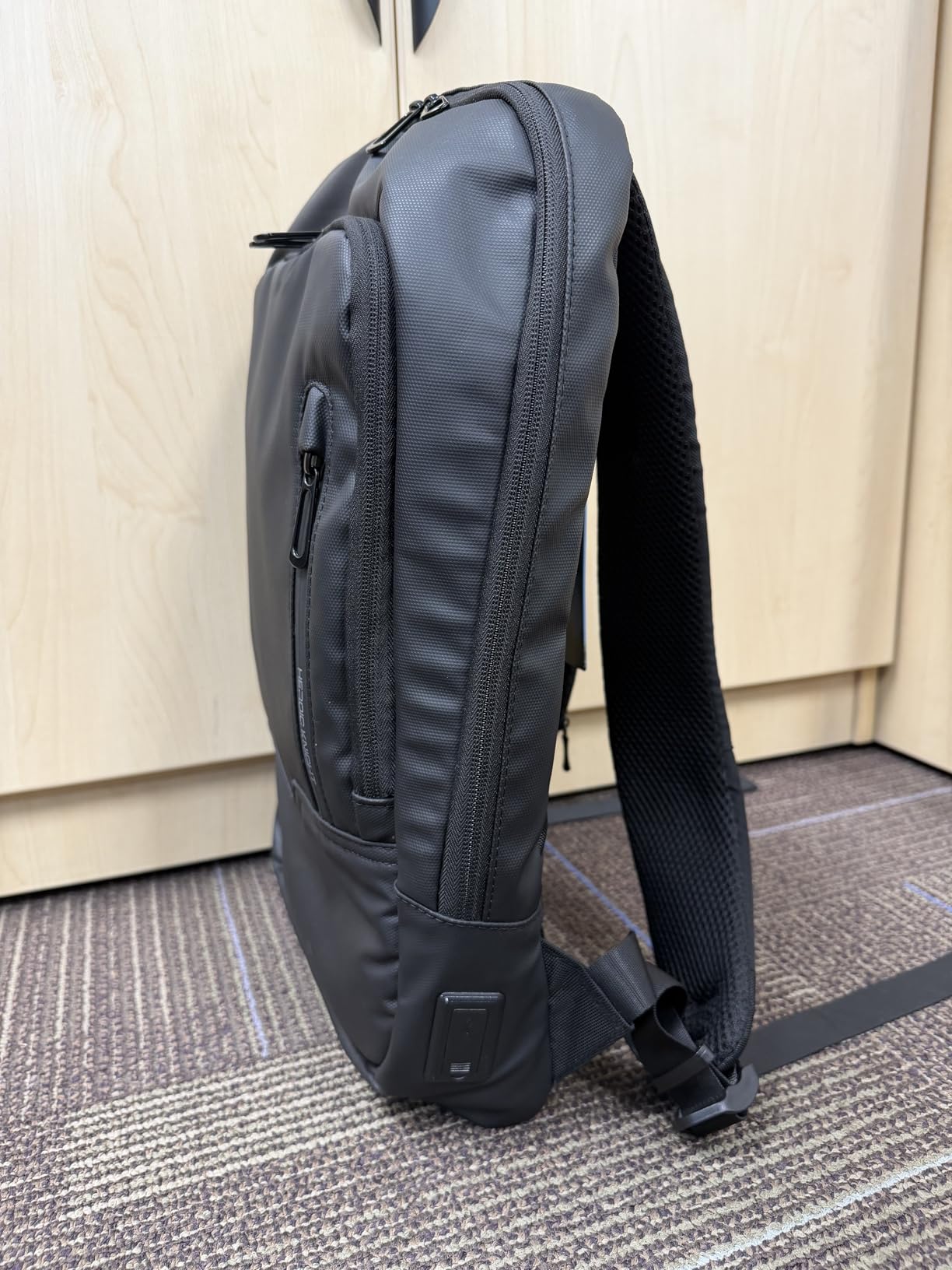 hk Backpack for Men Business Slim Backpack with USB Charger Computer Lightweight Anti-theft Travel Backpacks 15.6 inch Water Resistant Laptop Bag for Work Office College-Black customer photo 2