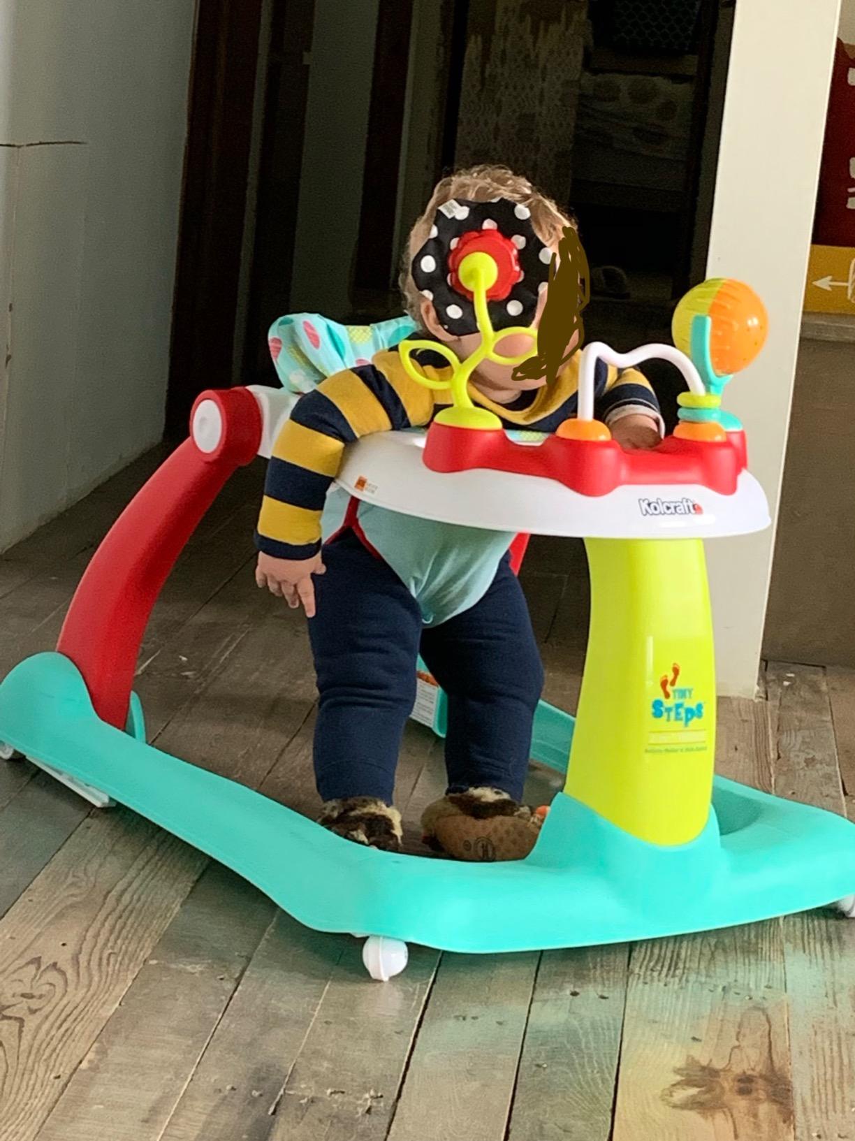 Kolcraft Tiny Steps 2 in 1 Foldable Infant and Baby Walker with Wheels, Seated or Walk Behind Activity Center, Entertaining Developmental Activities for Boys and Girls, Wide Base Sturdy Frame, Bubbles customer photo 2