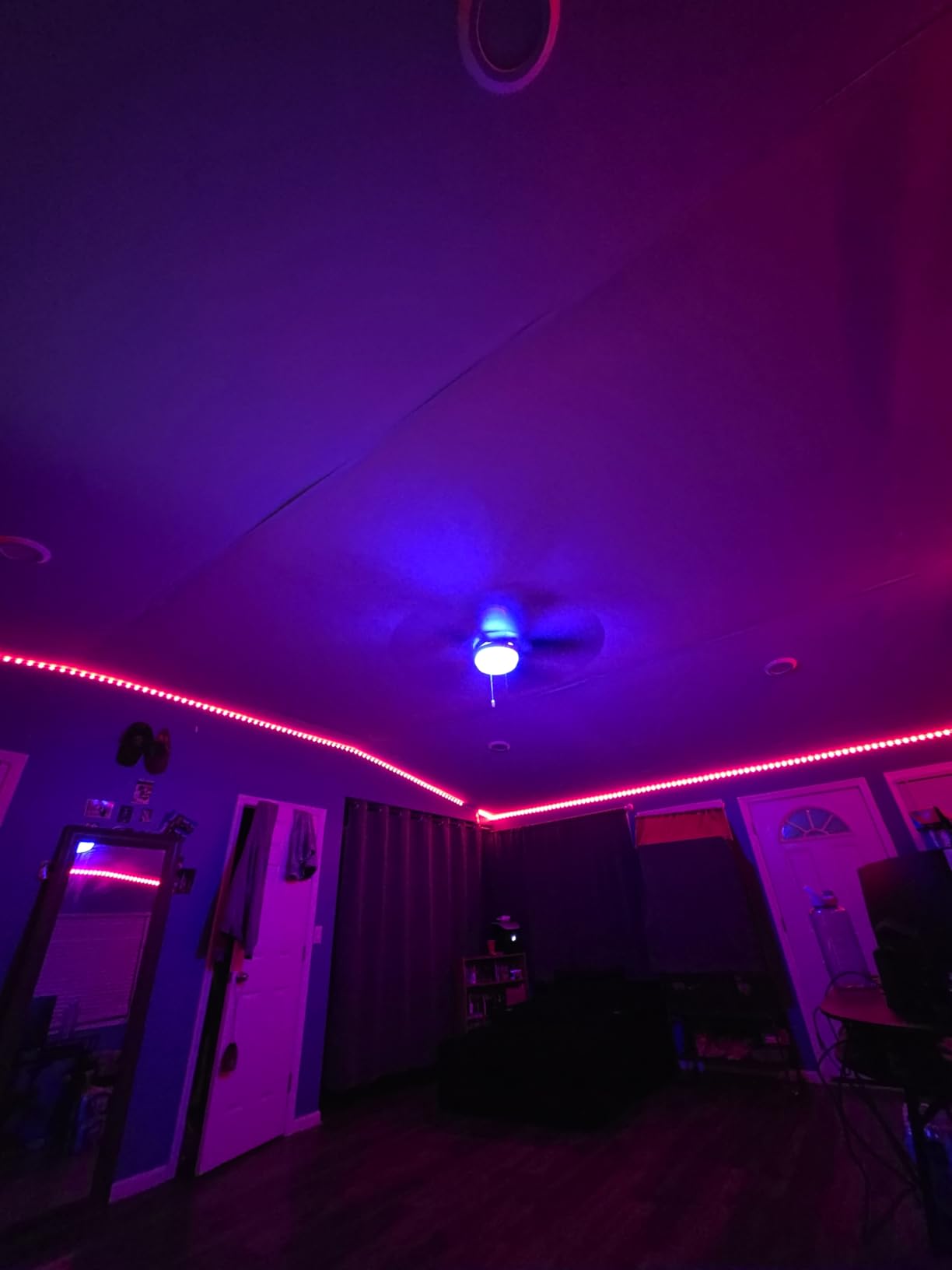 Linkind Smart Light Bulbs, Smart Bulb That Work with Alexa & Google Home, LED Light Bulbs Color Changing, 104 Preset Scene, Music Sync, A19 E26 2.4GHz RGBTW WiFi Bluetooth Light Bulb 60W, 800LM, 4Pack customer photo 2