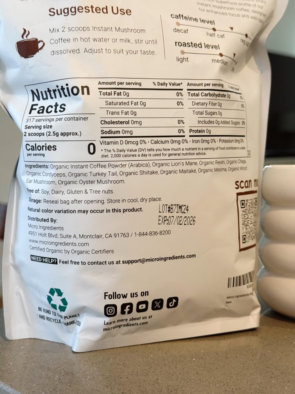 Micro Ingredients Organic Instant 10 in 1 Mushroom Coffee Powder, 28 Ounce (317 Servings) | Premium Arabica Coffee with Lion's Mane, Chaga, Reishi & More customer photo 2
