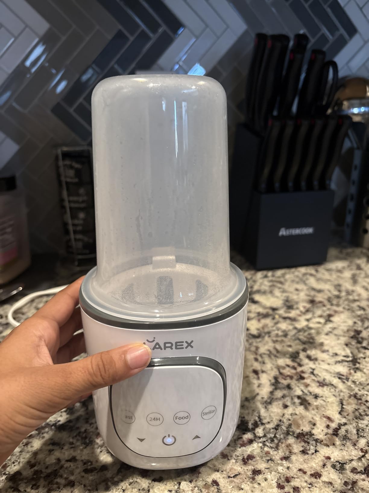 LAREX Bottle Warmer, Fast Baby Bottle Warmer for Breastmilk and Formula, with Timer and Accurate Temp Control, 8 in 1 Baby Milk Warmer BPA Free with Digital Display customer photo 2
