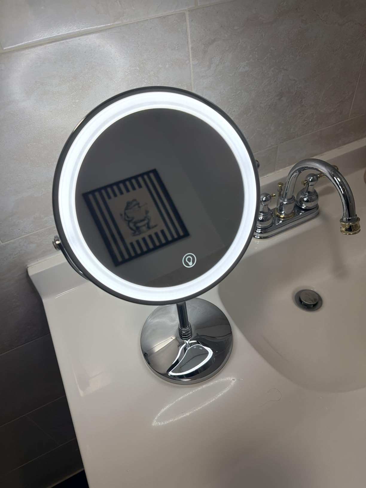DEIOVWXS Makeup Mirror, 3000mAh Rechargeable Double-Sided Magnifying Vanity Mirror with 3 Colors, 1X/10X, 360° Rotation, Adjustable Brightness, Gifts for Mom, Women,Wife, Girls, Dorm Room Essential customer photo 1