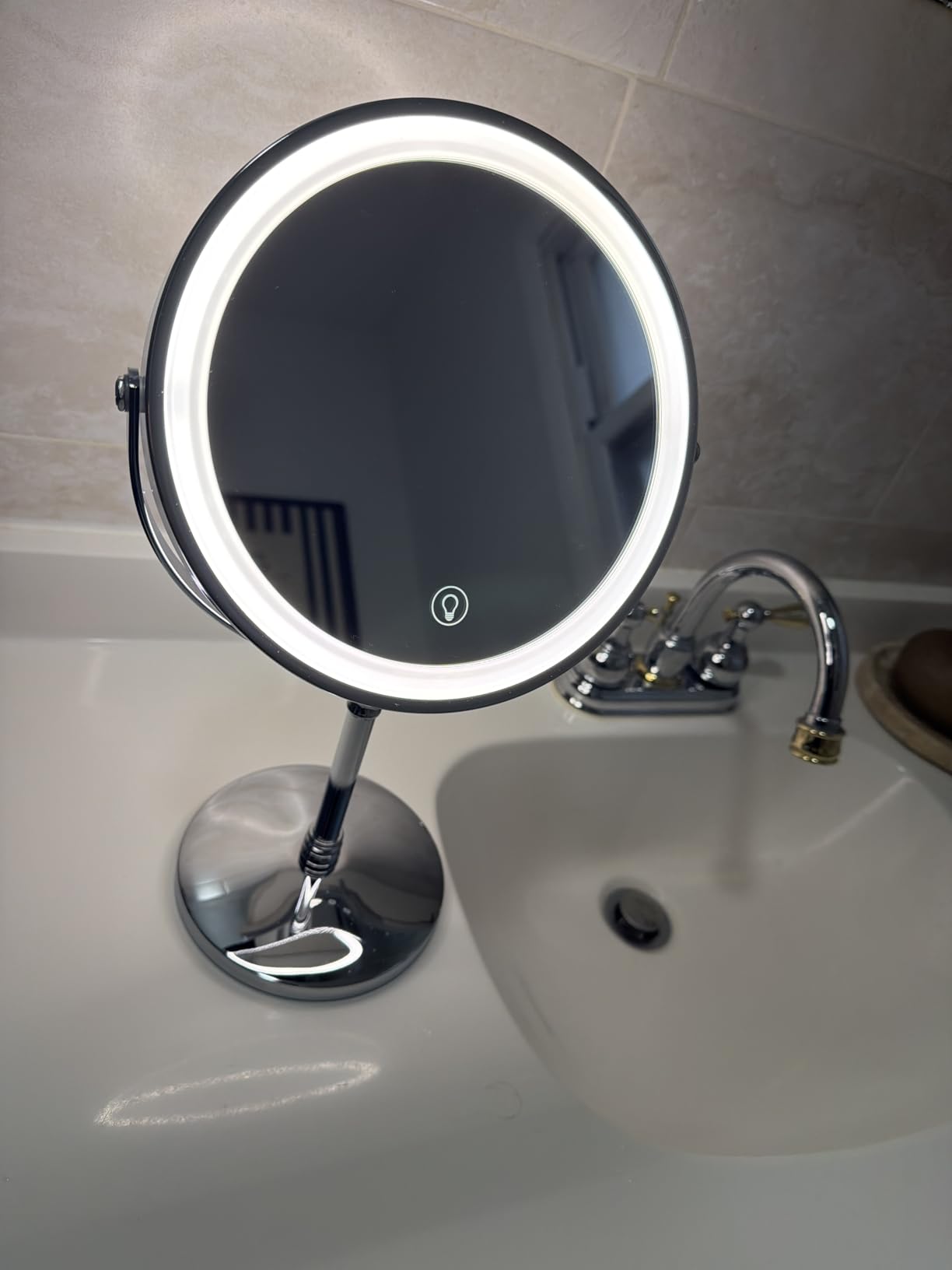 DEIOVWXS Makeup Mirror, 3000mAh Rechargeable Double-Sided Magnifying Vanity Mirror with 3 Colors, 1X/10X, 360° Rotation, Adjustable Brightness, Gifts for Mom, Women,Wife, Girls, Dorm Room Essential customer photo 2