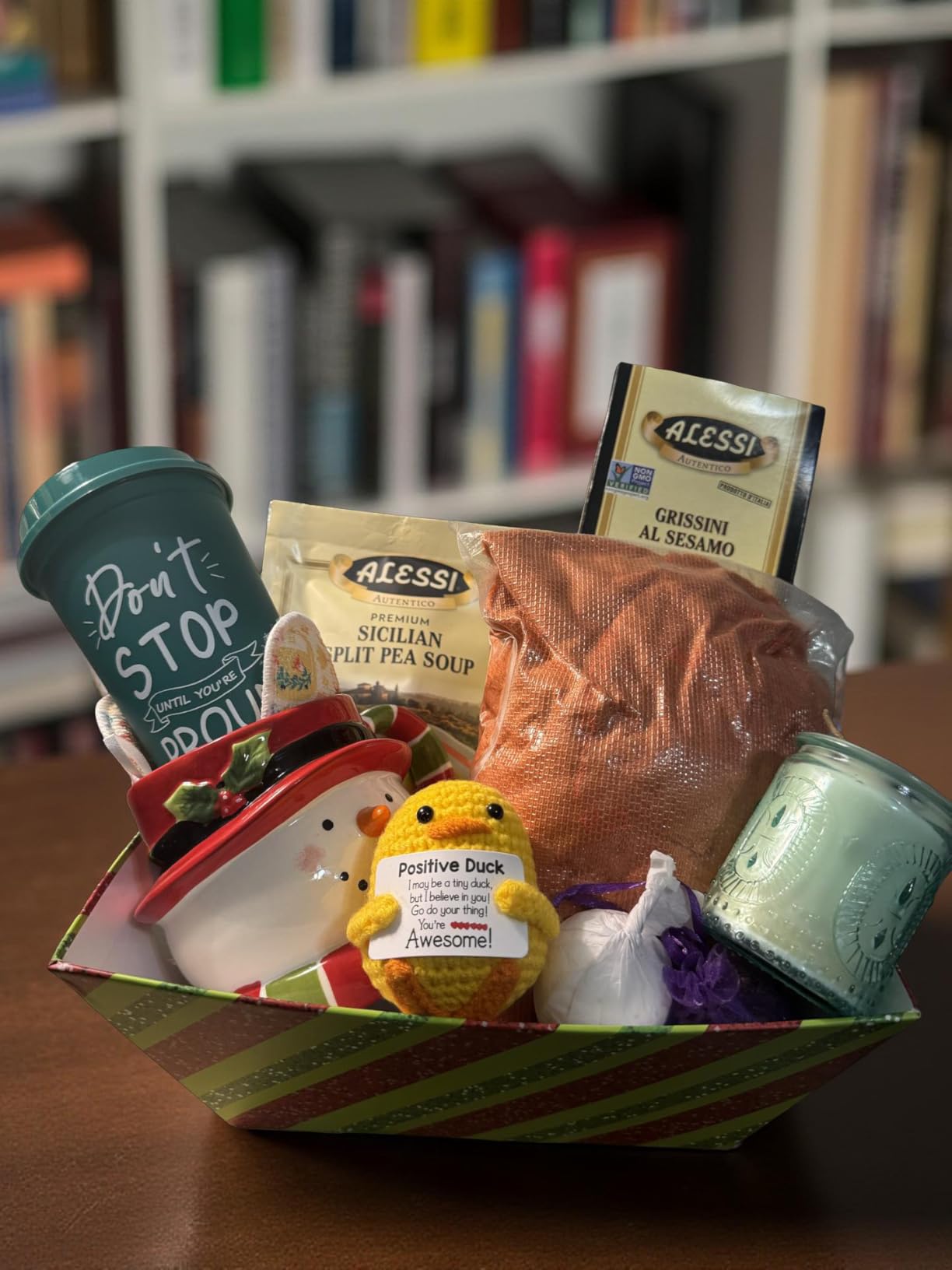 Alessi Taste of Italy Holiday Variety Gift Box, Sampler of Culturally Inspired Soups, Pastas, Risottos, Farros and Premium Bread Sticks customer photo 1