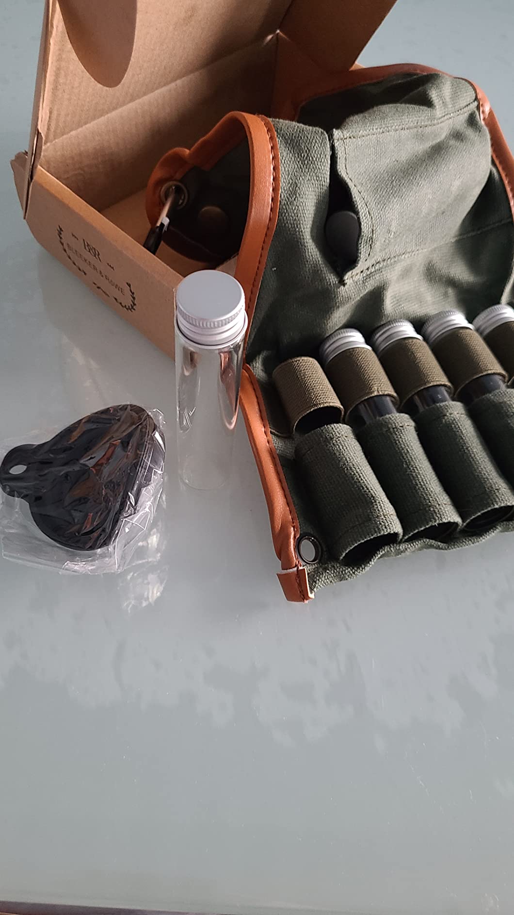 Bushcraft Camping Spice Kit Portable with Glass Jars, Funnel and Carabiner Great for Backpack and Travel Glamping Camping Gifts customer photo 2
