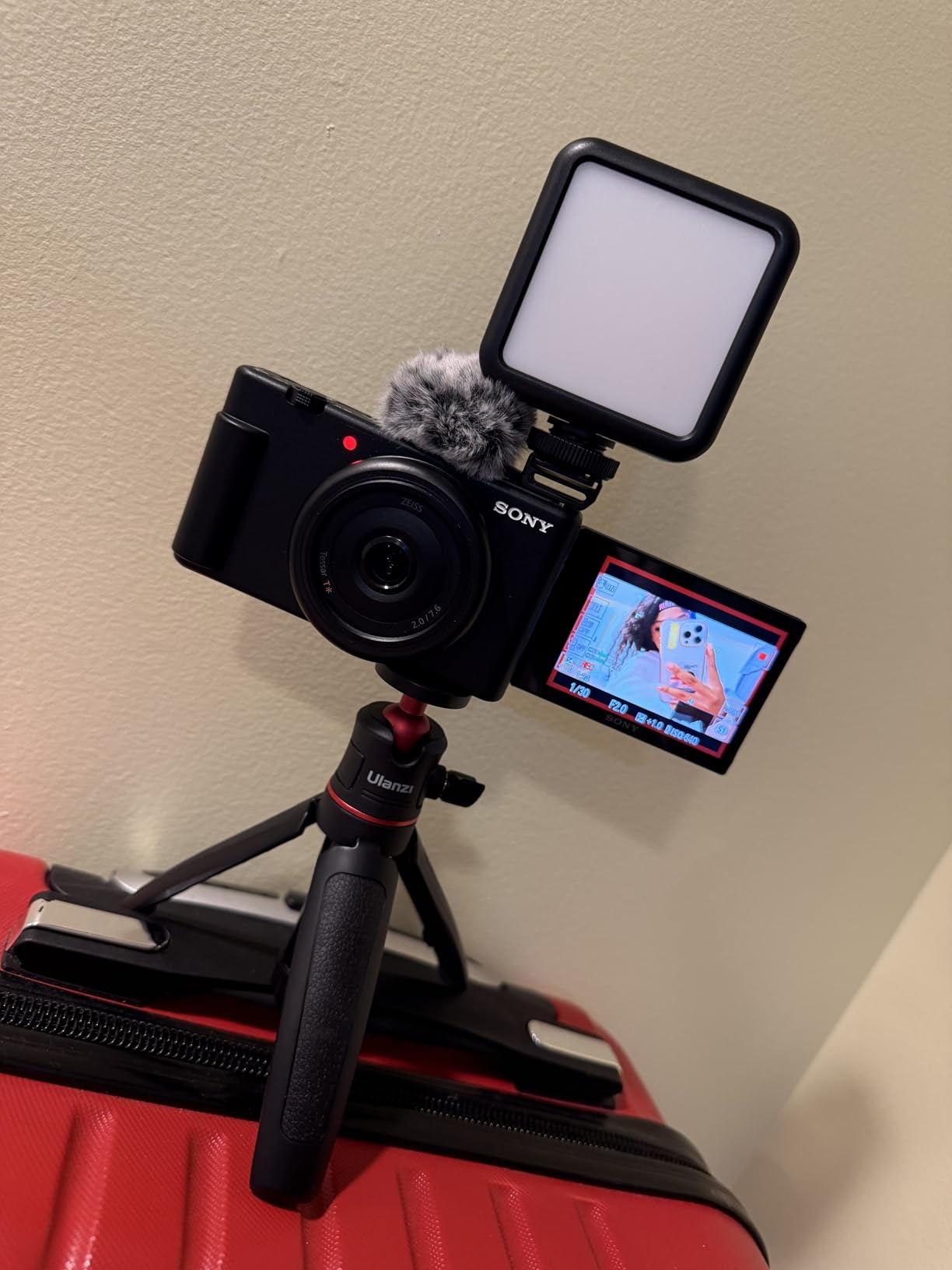 Sony ZV-1F Vlog Camera for Content Creators and Vloggers - Black customer photo 1