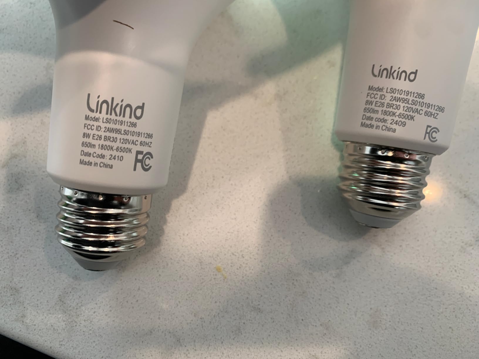 Linkind Matter Smart Light Bulb, BR30 Smart Bulbs, Recessed LED Color Changing Light Bulbs RGBTW, E26 Smart Flood Light Bulbs 650LM 60W Work with Alexa, Apple Home, Google Home, SmartThings, 4Pack customer photo 2