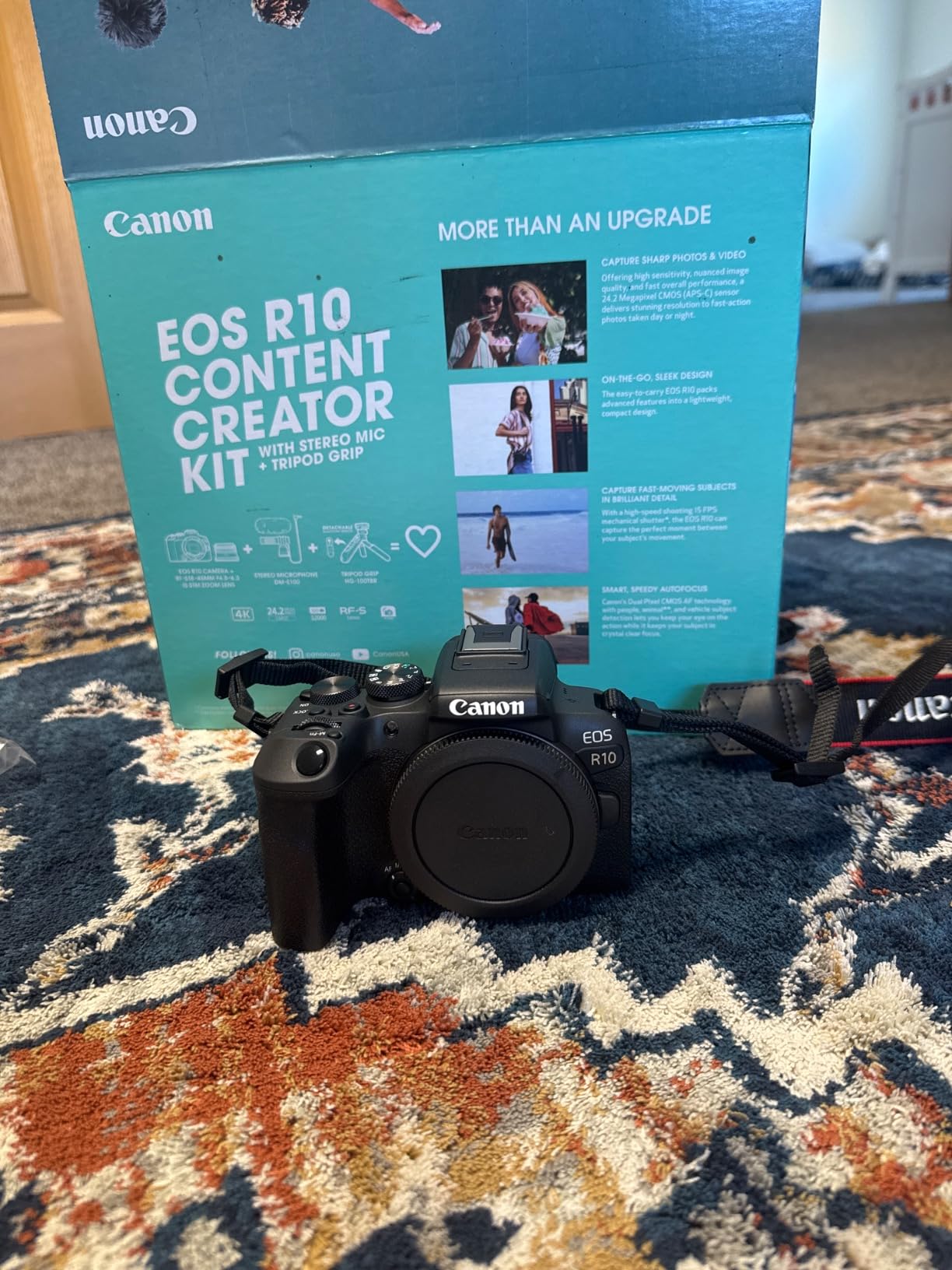 Canon EOS R10 Content Creator Kit customer photo 1