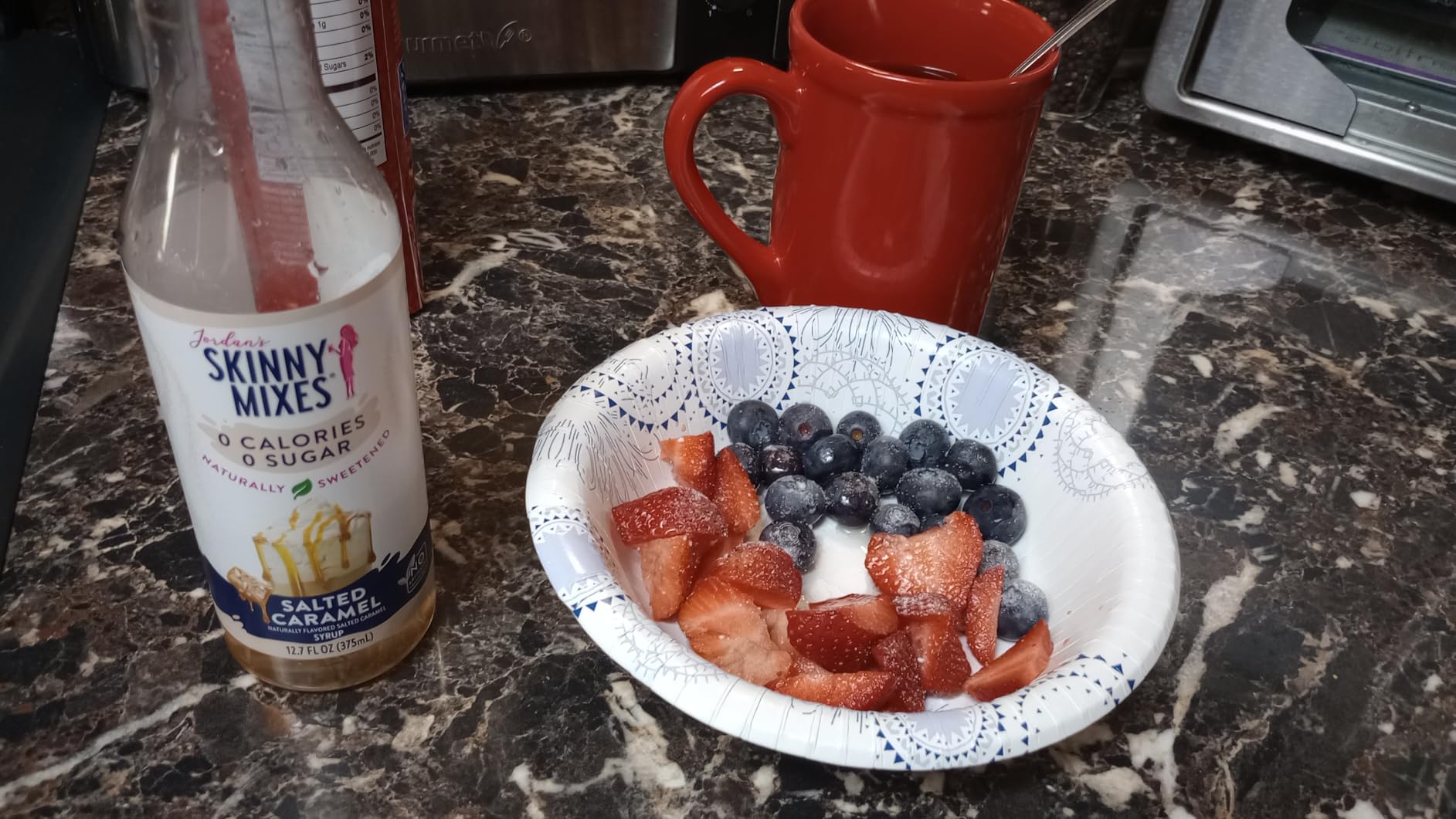 Jordan's Skinny Mixes Sugar Free Salted Caramel Coffee Syrup, 12.7 Fl Oz customer photo 1