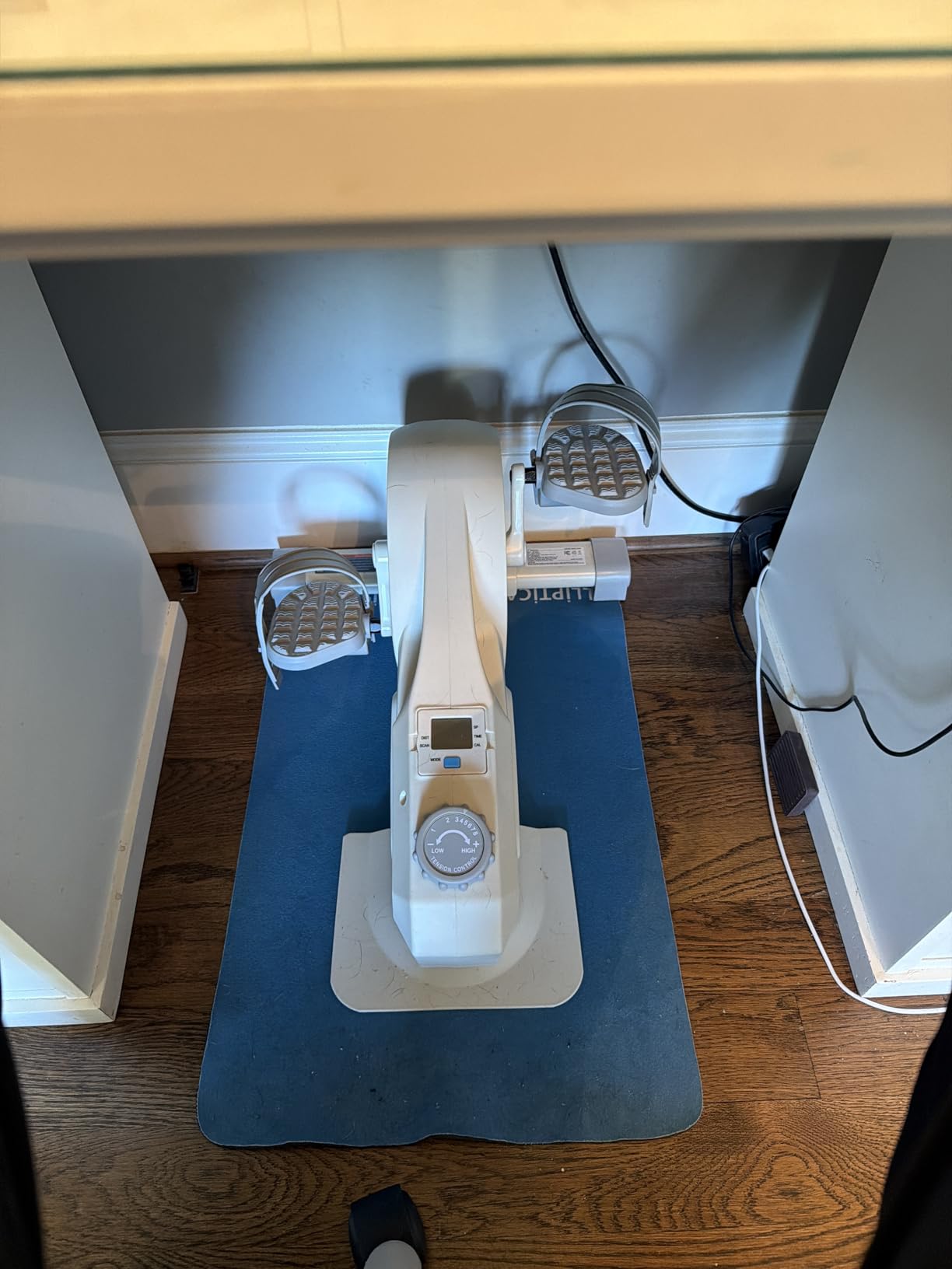 MERACH Under Desk Bike Pedal Exerciser - Quiet Magnetic Mini Exercise Bike with App Connectivity customer photo 1