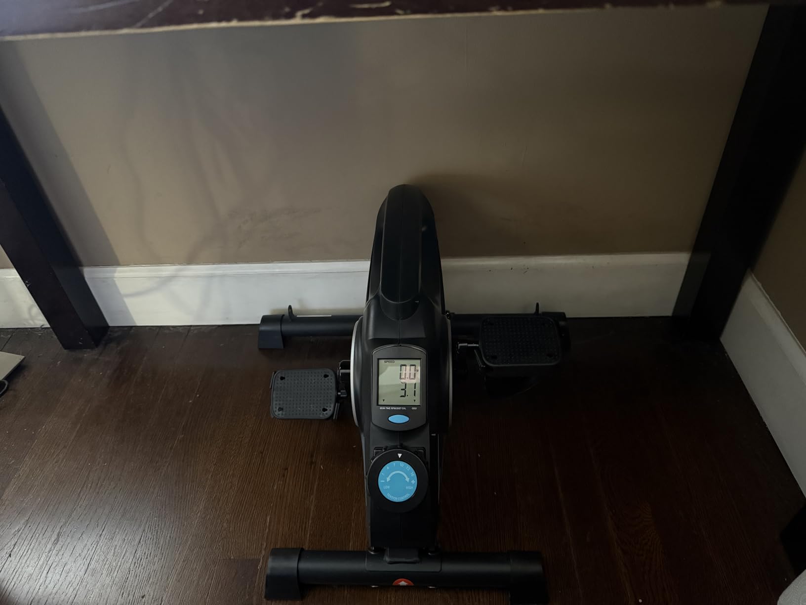 MERACH Under Desk Bike Pedal Exerciser - Quiet Magnetic Mini Exercise Bike with App Connectivity customer photo 2