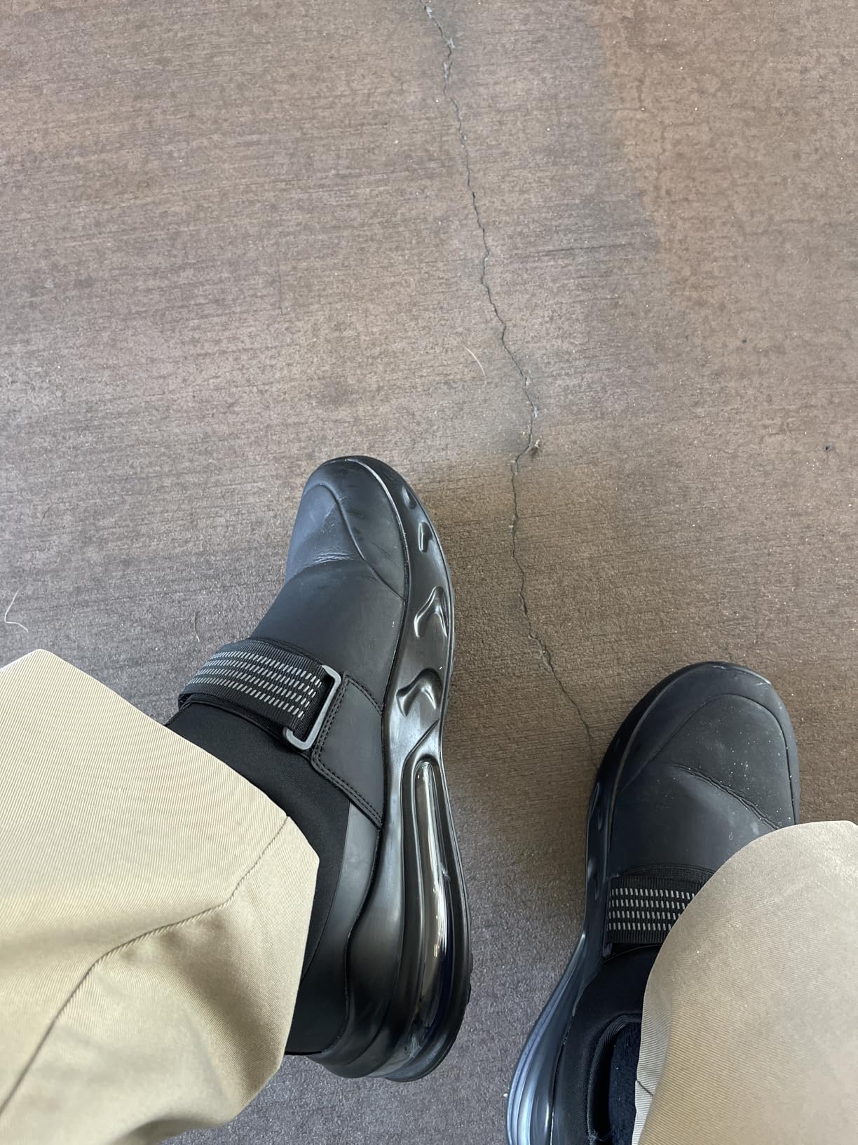 LARNMERN Men Kitchen Non Slip Resistant Shoes Work Waterproof Chef Sole-Cushion Food Service Slip-On Zapatos Trabajo Antideslizantes customer photo 2