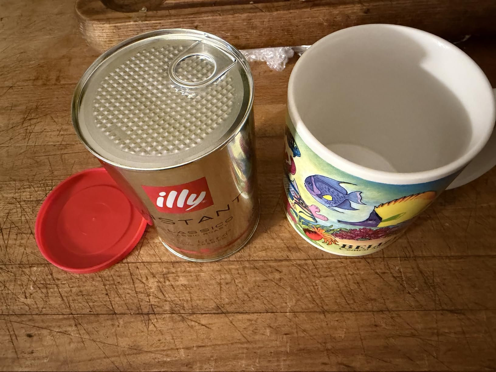illy Instant Coffee - 100% Arabica, Classico Medium Roast, Notes of Caramel & Orange Blossom, 3.3 oz customer photo 1