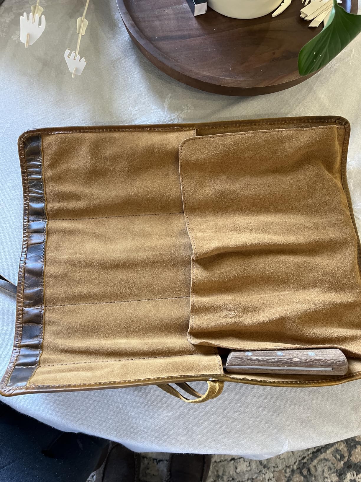 ELIZO Leather Knife Roll Bag Professional Chef Knife Case, Durable Knife Sheath Holder, Cooks & Culinary Tools Carrying Storage, Portable Knife Wrap - 4 Slots customer photo 2