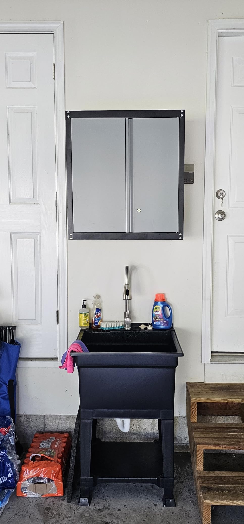 Freestanding Utility Tub Sink with Quick Connect Drain, 24 x 24