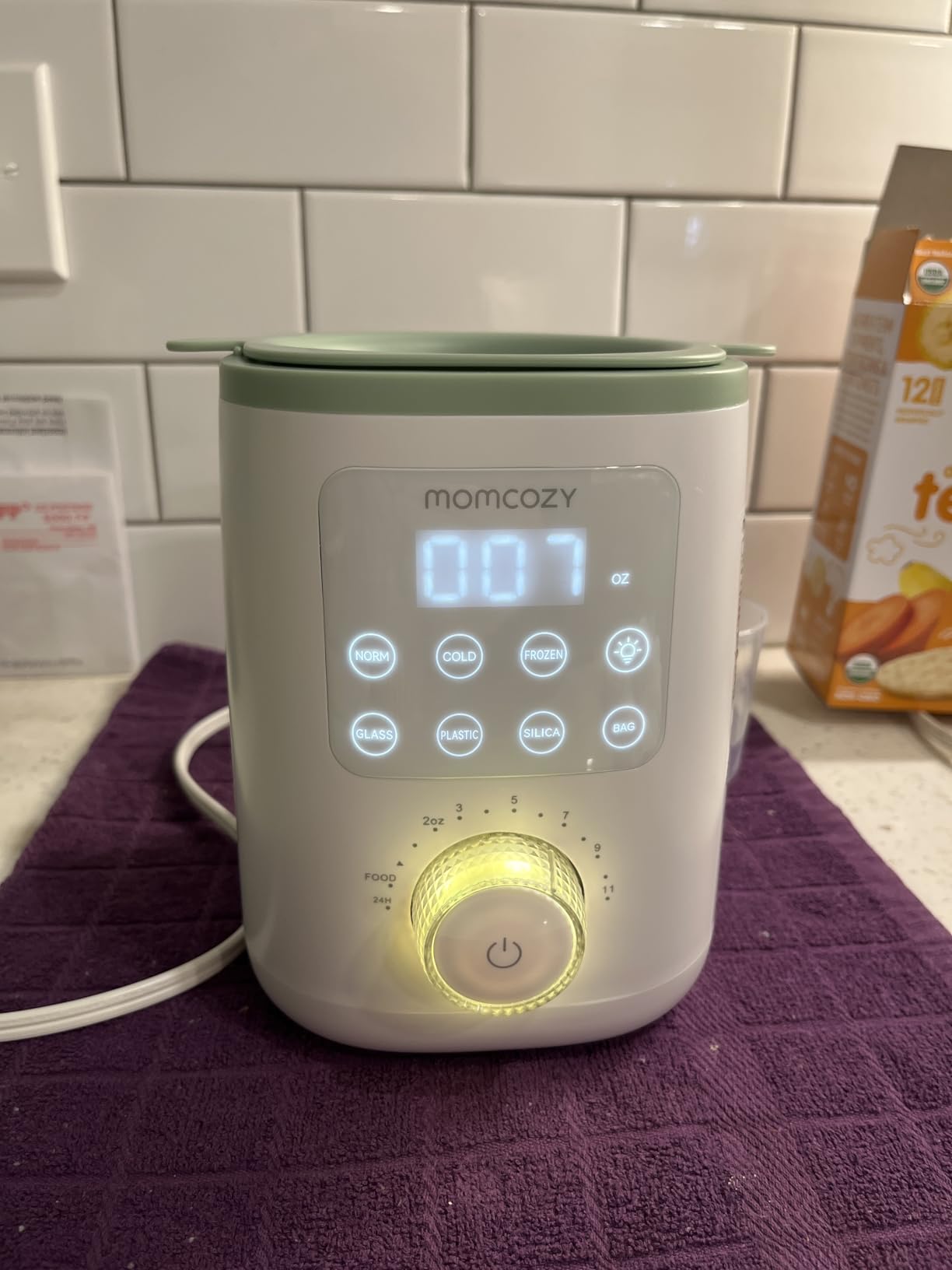 Momcozy Baby Bottle Warmer for Breast Milk Formula Food, Fullest Nutrients Preserved, Fast Heat, Night Light for Nighttime Breastfeeding, One-Touch Easy Use, Newborn Essentials Supplies Gift for Mom customer photo 1