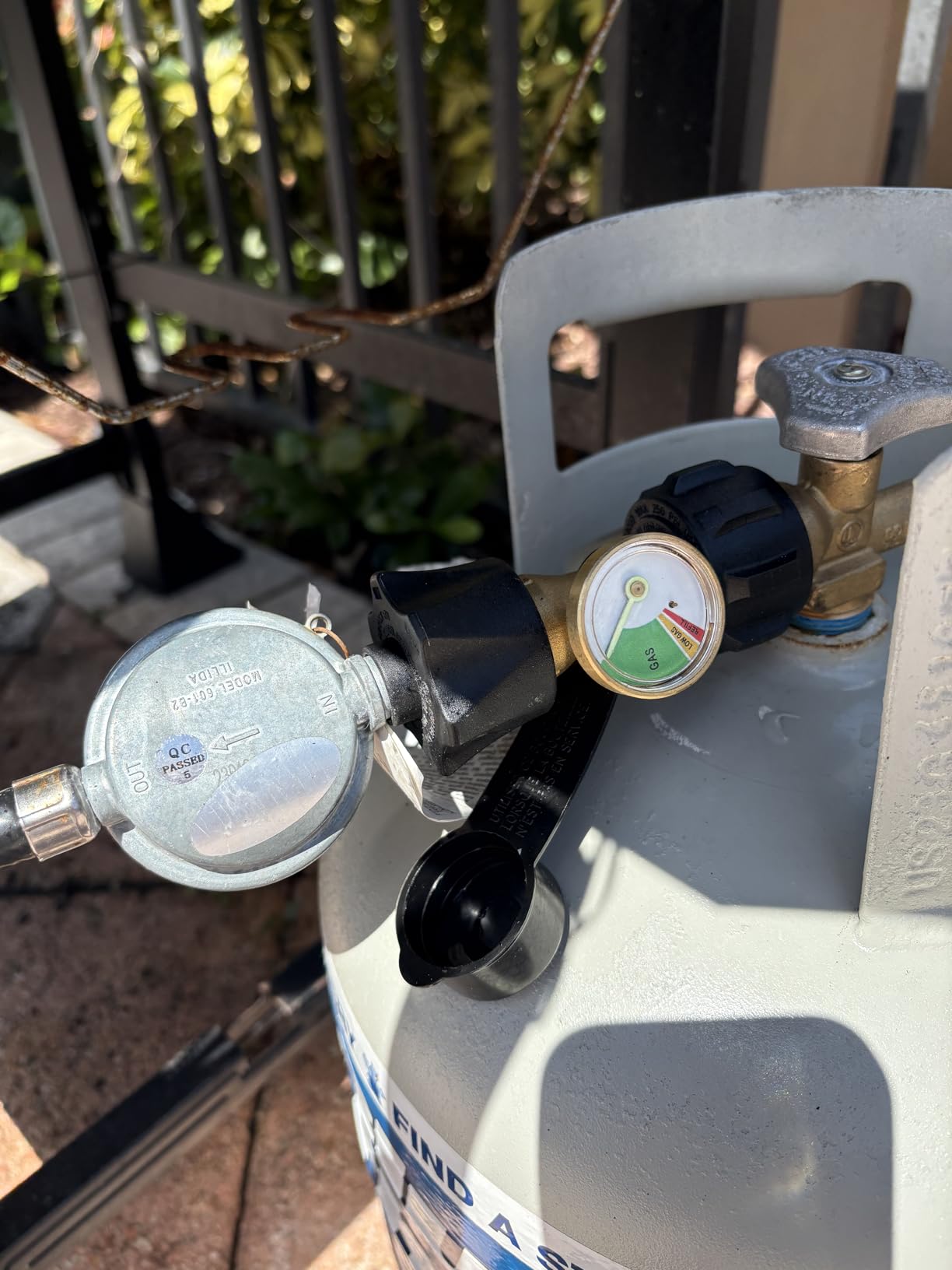GASPRO Propane Tank Gauge, Propane Level Indicator for 5-20LB Tanks, Perfect for RV Camper, Propane Heater, Fire Pit, Gas Grill and More, QCC1/Type 1 Connection customer photo 1