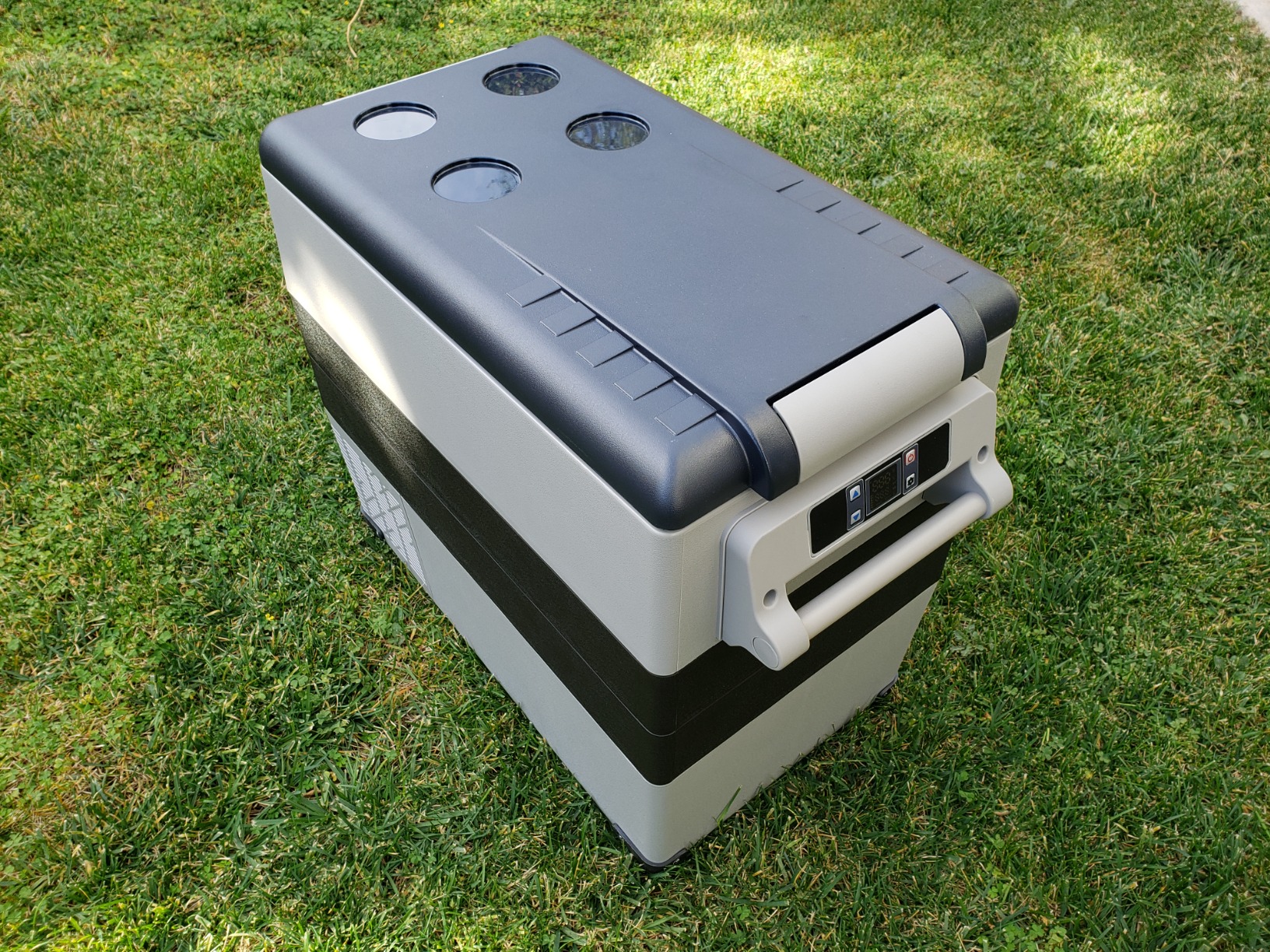EUHOMY 12 Volt Refrigerator, 48QT(45L) Electric Cooler, 12V Fridge APP Control, 12V Cooler -4℉~68℉, Portable Freezer 12/24V DC 100-240V AC for Camping, Travel, Truck, Home customer photo 2