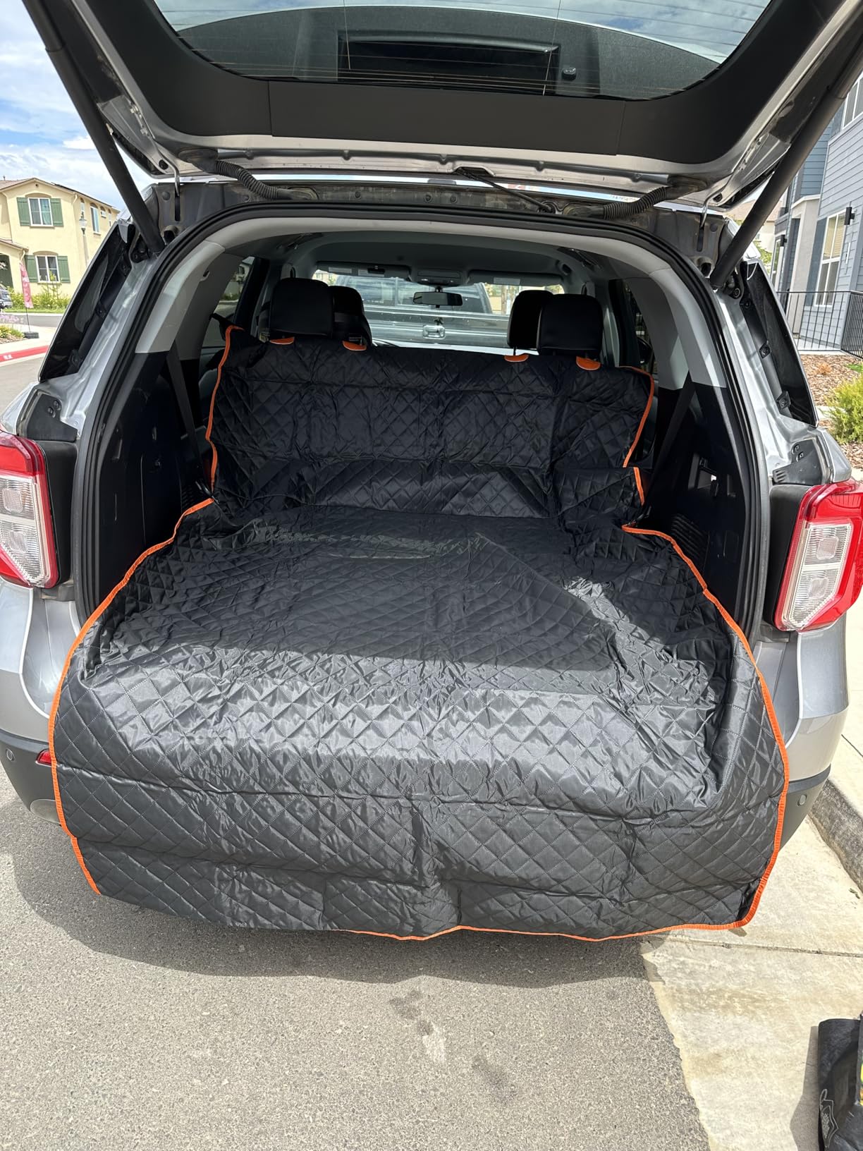 MIXJOY SUV Cargo Liner for Dogs, Waterproof Cargo Liner for SUV, Pet Dog Cargo Cover Mat with Bumper Flap Protector, Nonslip Car Trunk Mat for Sedans Vans, Universal Fit (90
