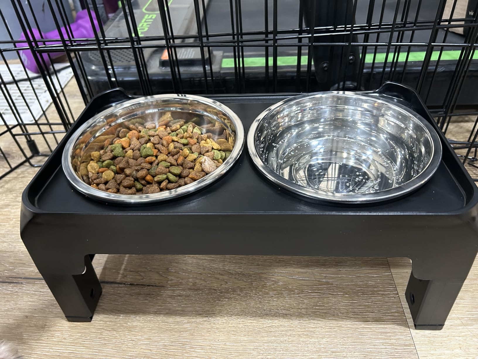 COMESOON Elevated Dog Bowls, 4 Height Adjustable Raised Bowl Stand with 2 Thick 50oz Stainless Steel Food Bowls customer photo 2
