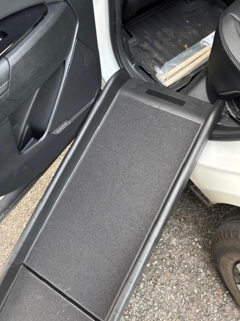 ZENY Portable Folding Dog Ramps for SUV, Truck, Car Ramp Stairs Step Ladder for Pet, Non-Slip Pet Ramp with Raised Siderails customer photo 1
