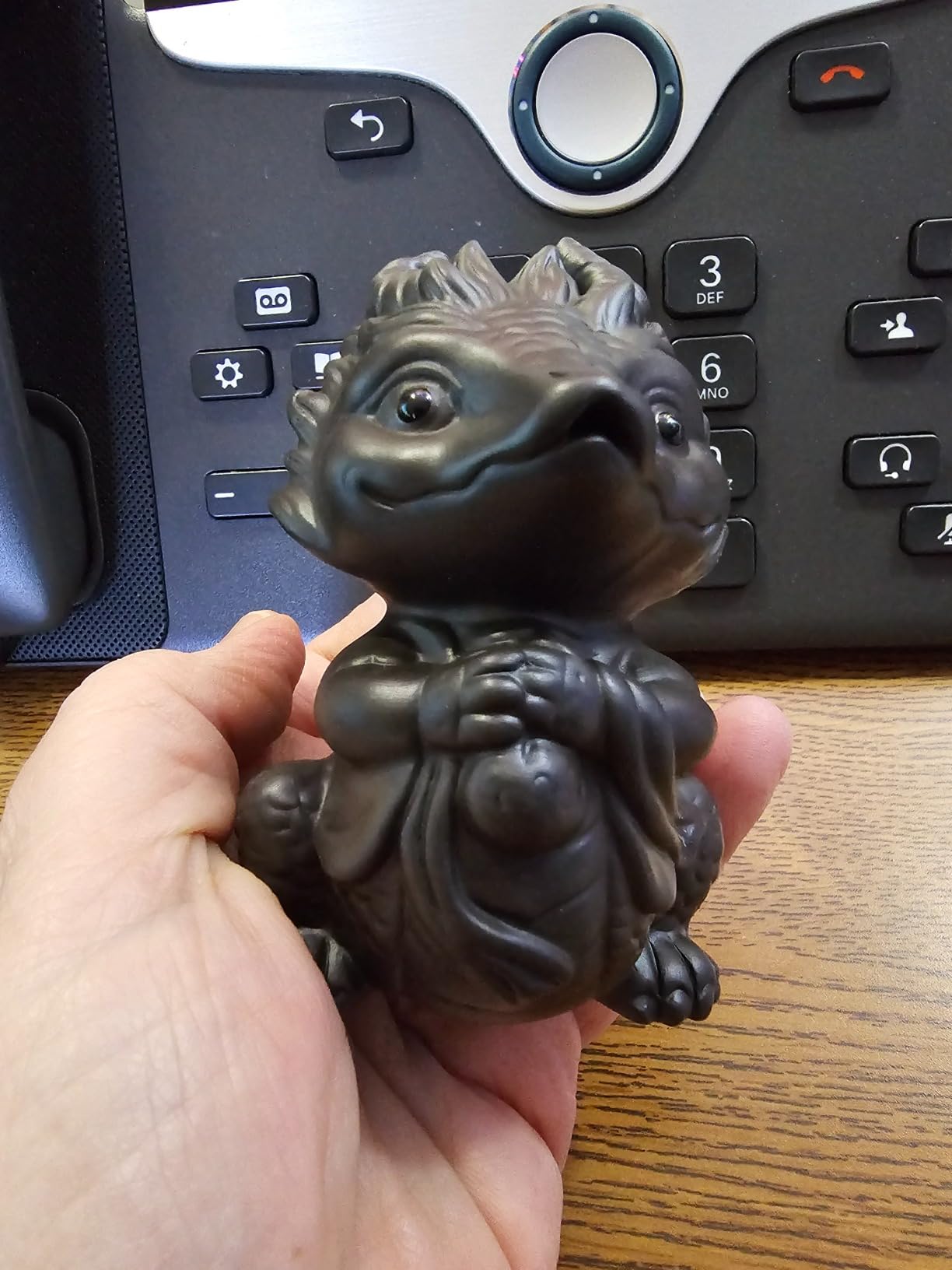 Chinese Zisha Dragon Tea Pet, Handmade Purple Clay Tea Pet for Kung Fu Tea Tray, Ceramic Decorate Kungfu Tea Tray Accessories (K) customer photo 1