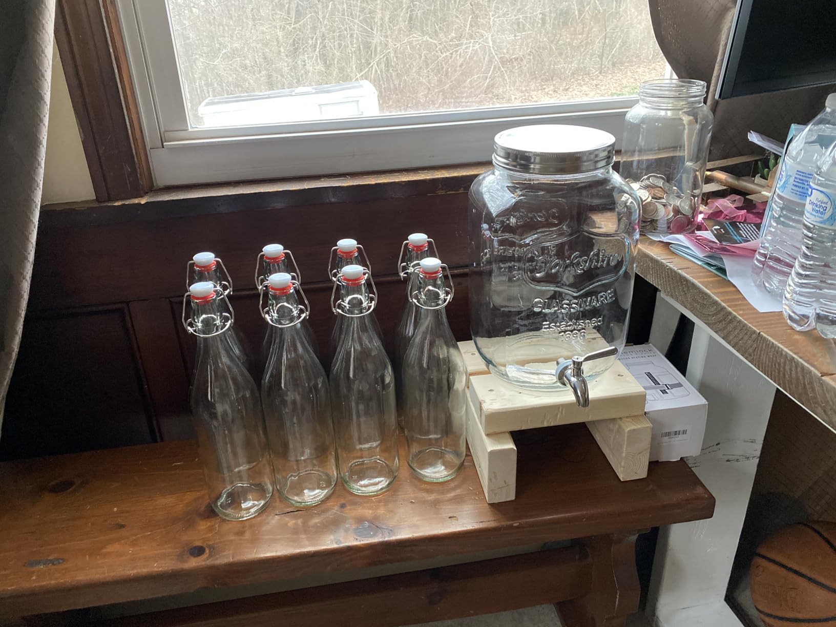 8 Pack [1 L / 33 fl. oz.] Swing Top Glass Bottles w/ Airtight Stopper Lids - Flip Top Brewing Bottle for Fermentation, Kombucha, Mead, Vinegar, Beer, Kefir, Wine, Soda customer photo 1