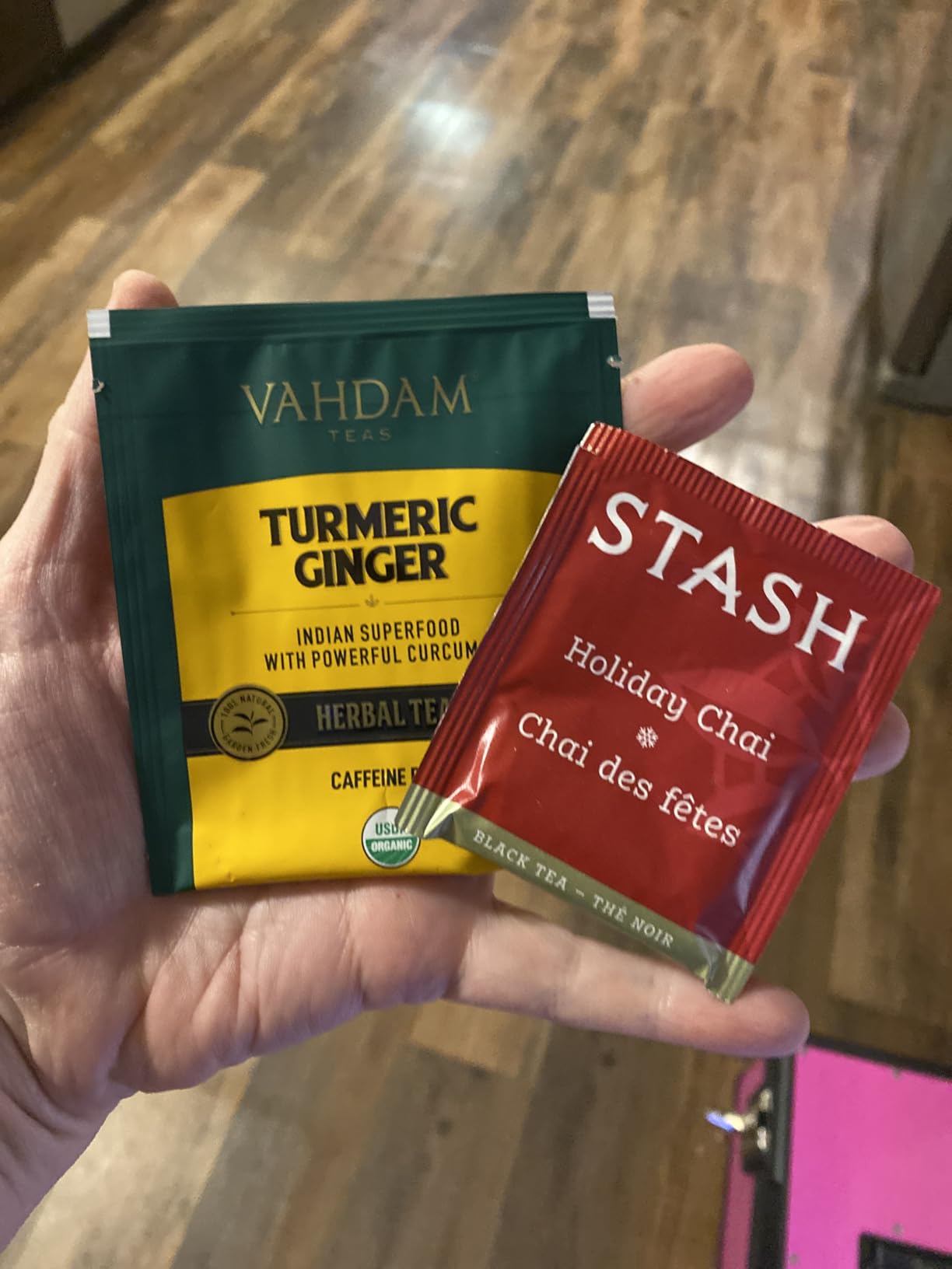 Limited Edition - Advent Calendar 2026 Tea Bags Folding Gift Set | 24 Unique Flavors - Holiday Gift Box | VAHDAM customer photo 2