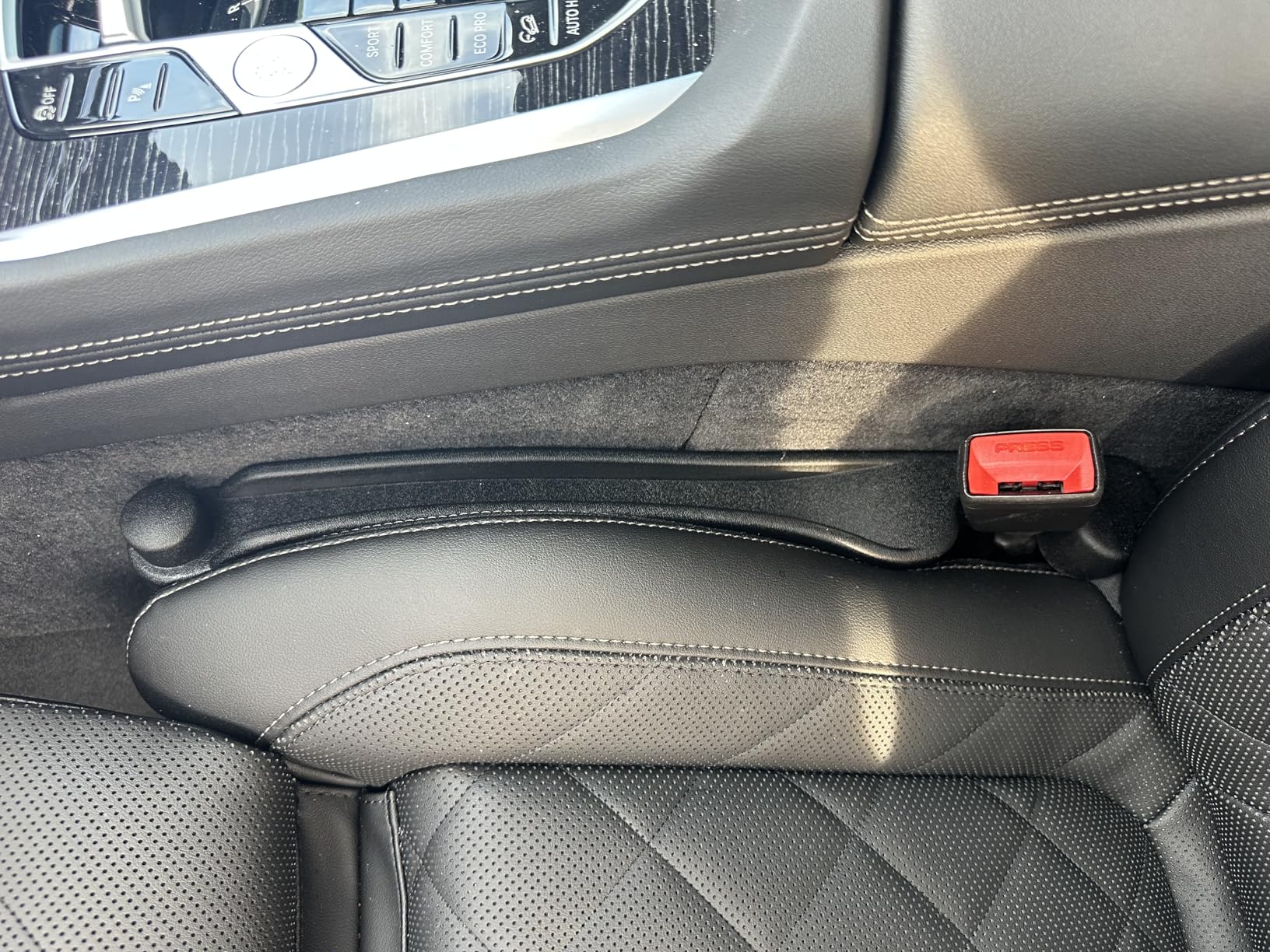 Givifive Car Seat Gap Filler Set of 2, Soft Foam Multifunctional Seat Side Gap Filler with Organizer & Hook Function customer photo 2