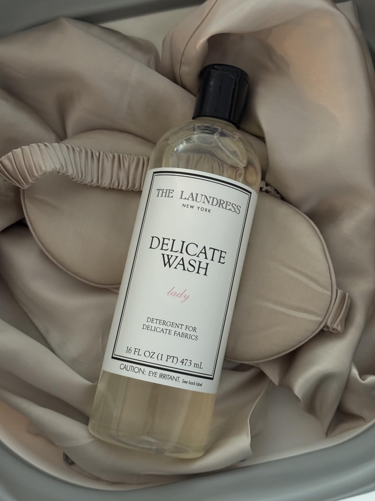 The Laundress Stain Solution, Laundry Stain Treatment, Stain Remover for Makeup, Red Wine, Coffee, Grass, & More, 16 Fl Oz customer photo 2