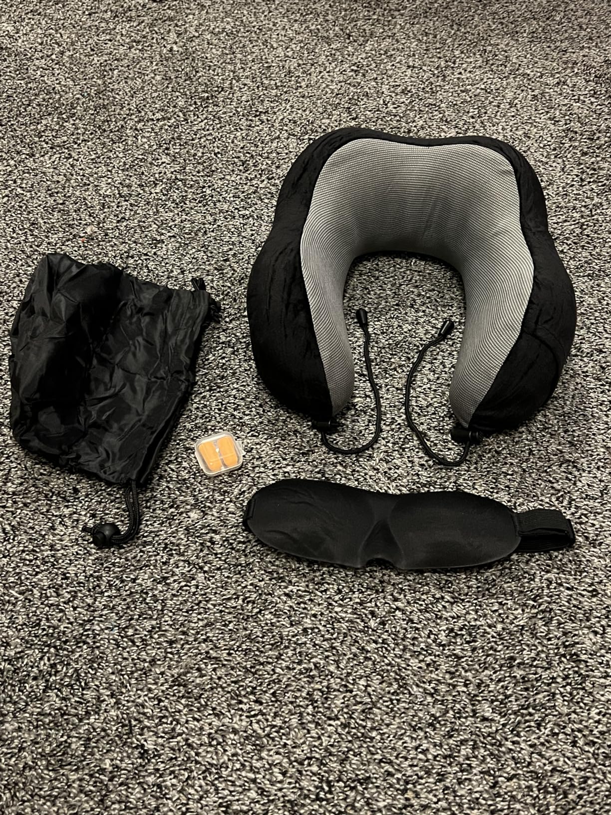 CloudBliss Travel Pillow Premium Memory Foam, Comfortable & Supportive Neck Pillow, Sleeping Neck Pillows for Travel, Airplane Pillow for Sleeping Airplane, Car, Office and Home (Black) customer photo 2