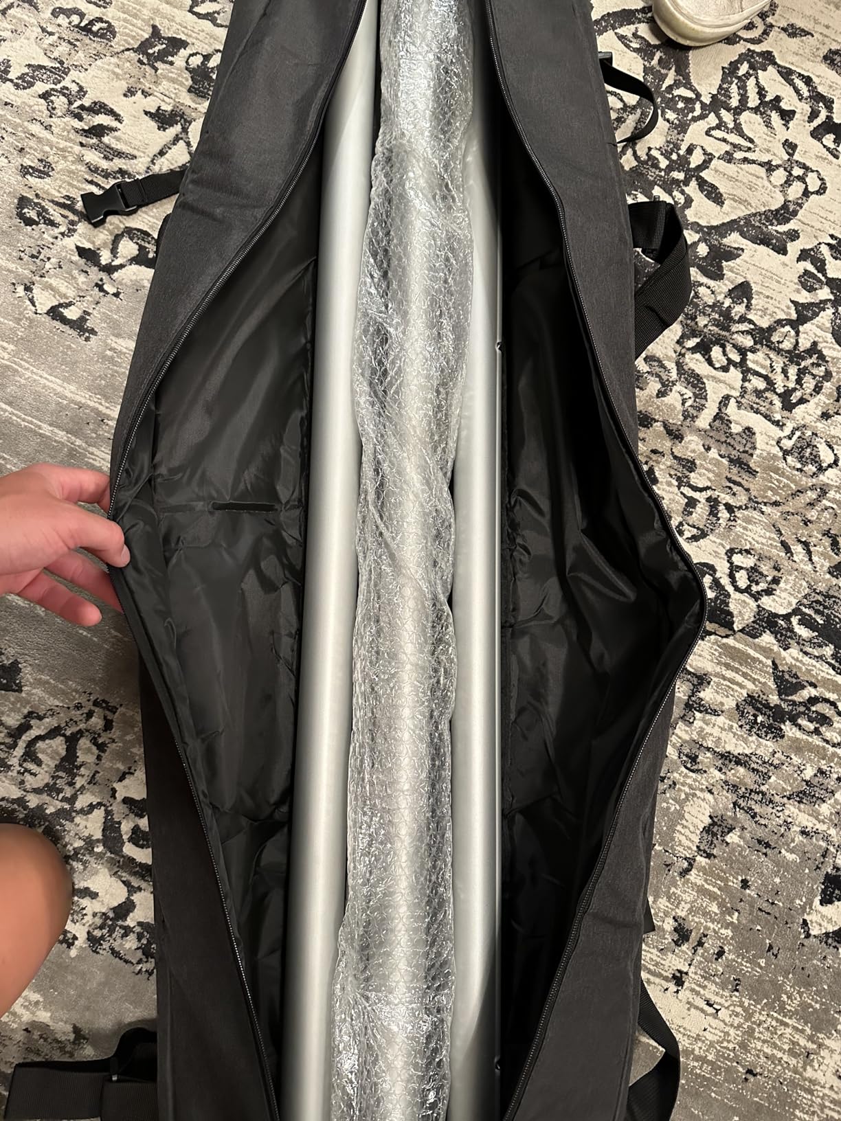 Ski Bag for Air Travel,Single Ski Carry Bag With Fully Padded Protection,Water-Resistant and Durable Fits Up From 175cm to 190cm Skis. customer photo 1