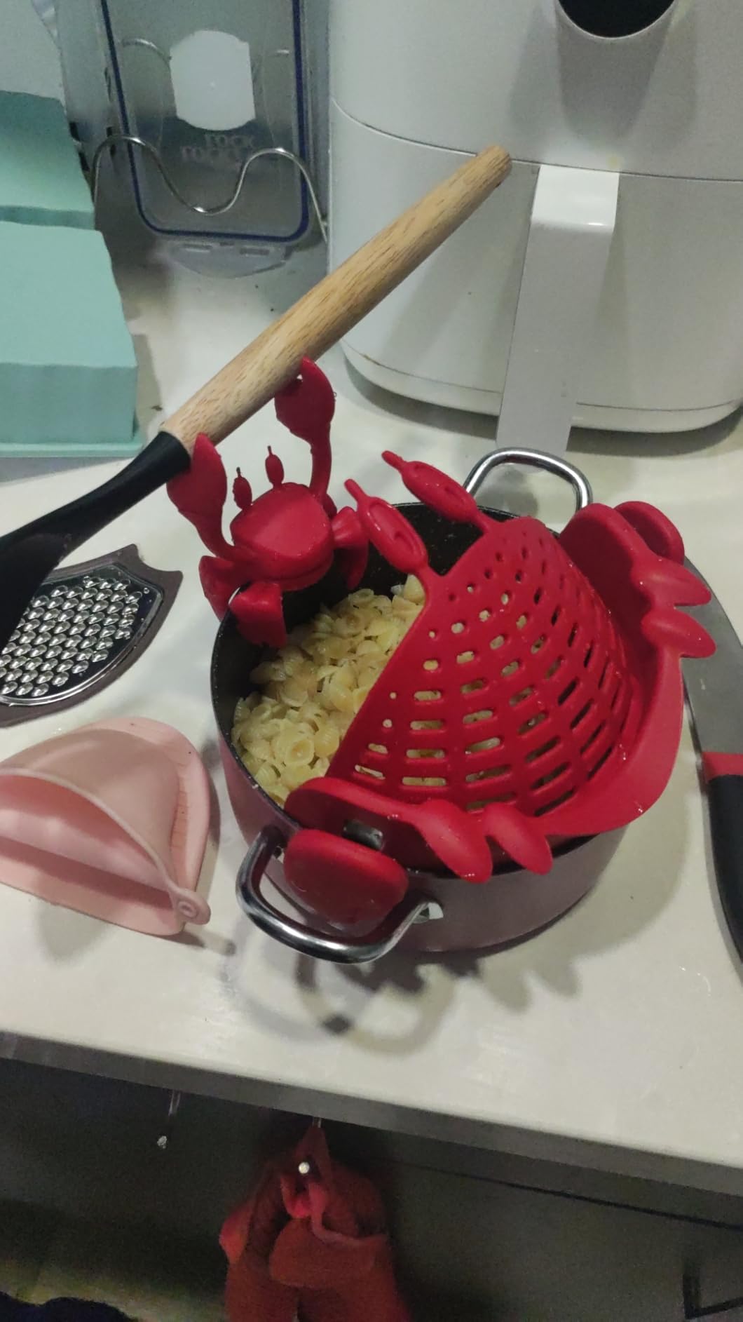 OTOTO Crabby Clip-On Strainer - Silicone and Stainless Steel Pasta Strainer, Cute Kitchen Accessory customer photo 2