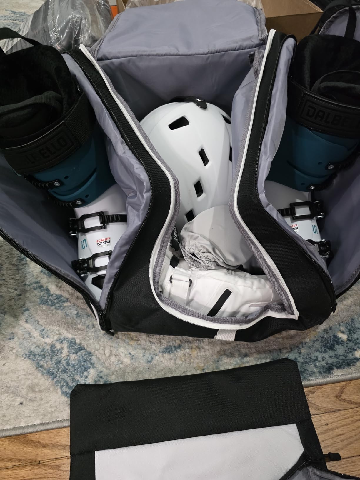 GoHimal Ski Bag and Boot Bag Combo, Padded Skis Bag for Air Travel, Safety Reinforce Ski Carrier Bag Fits for Skis Up to 200 CM and Boots Up To Size US13, Water-resistant Ski Travel Bag customer photo 1